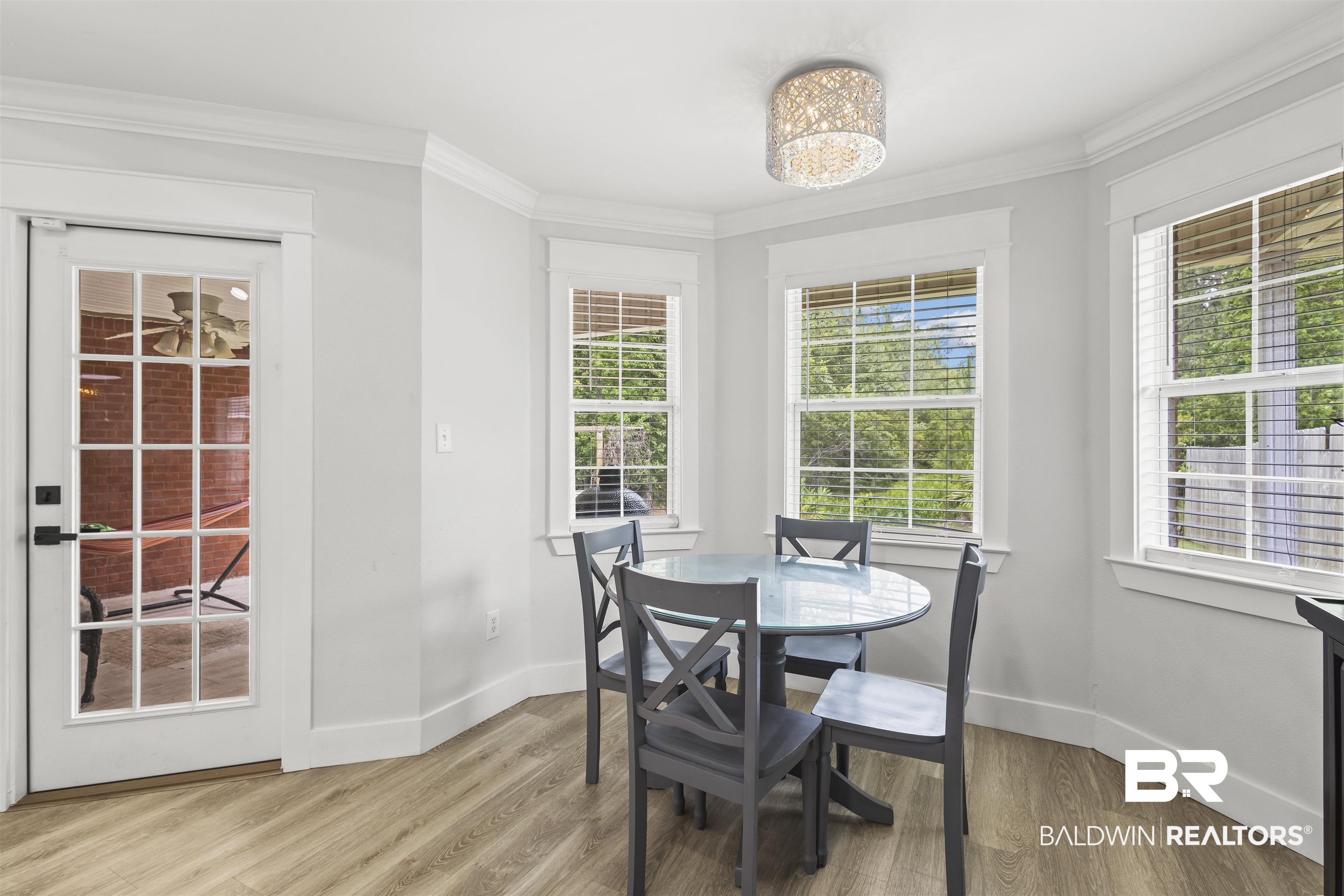 22470 Beaver Creek Lane