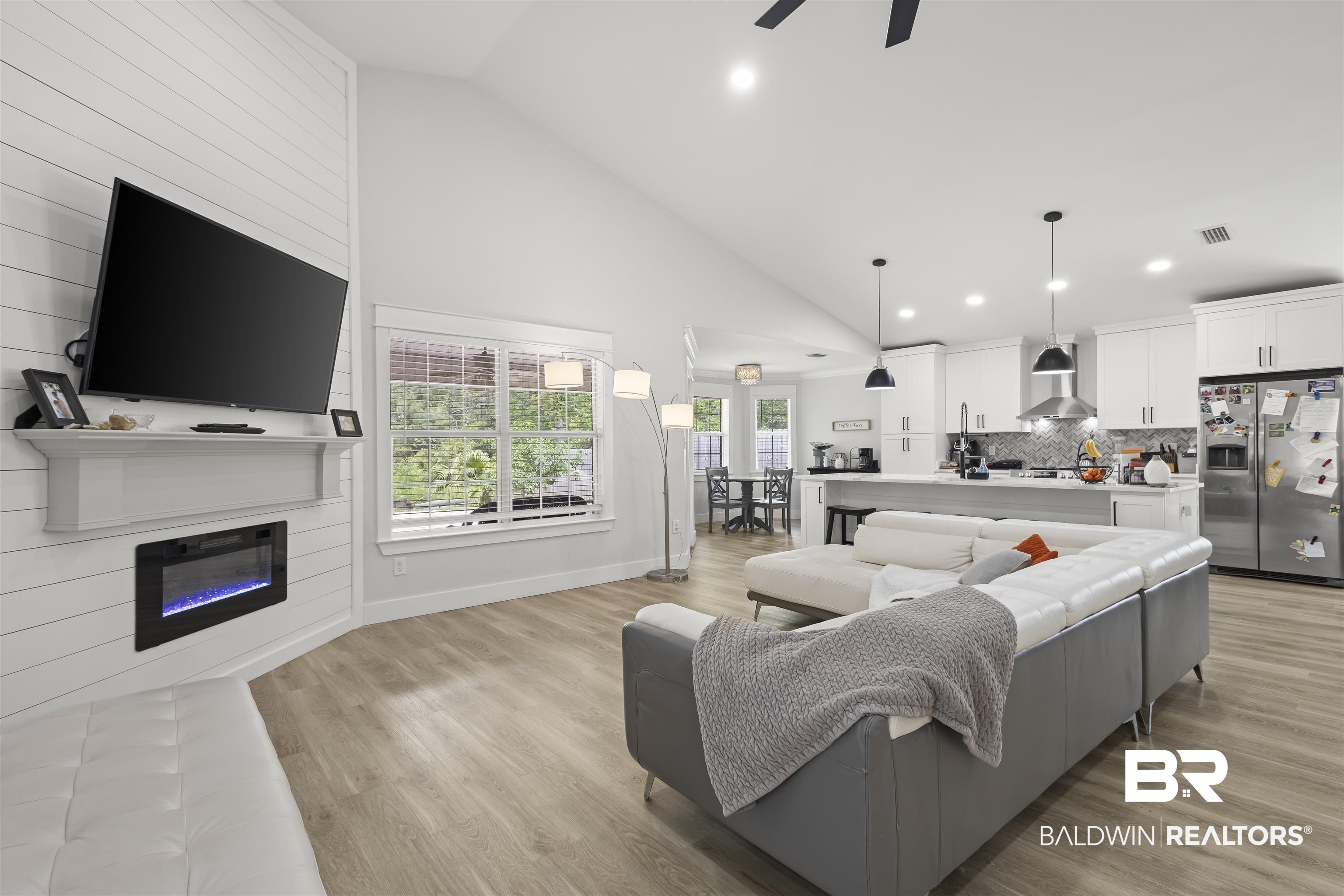 22470 Beaver Creek Lane