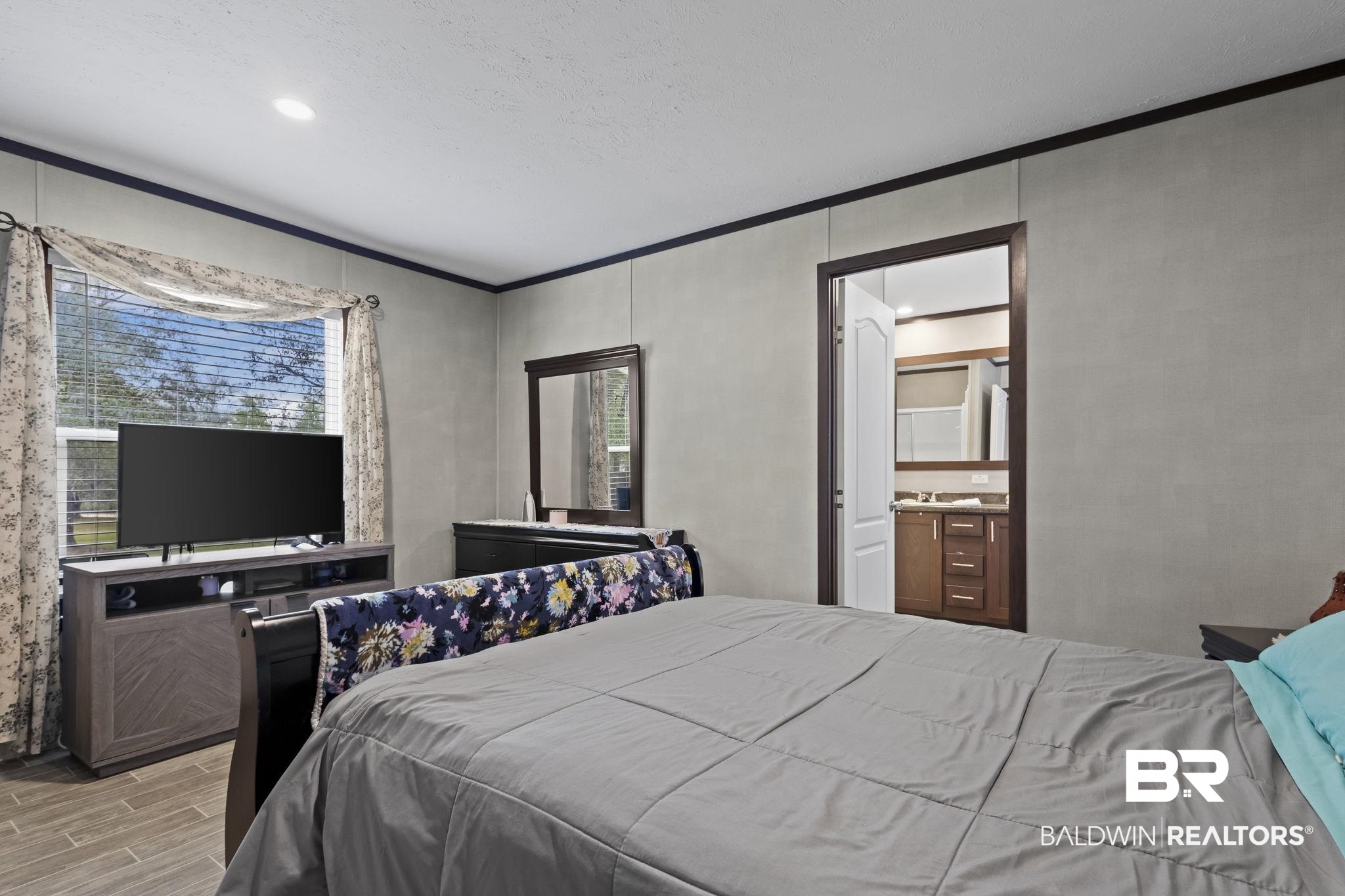 26925 Lamb Lane