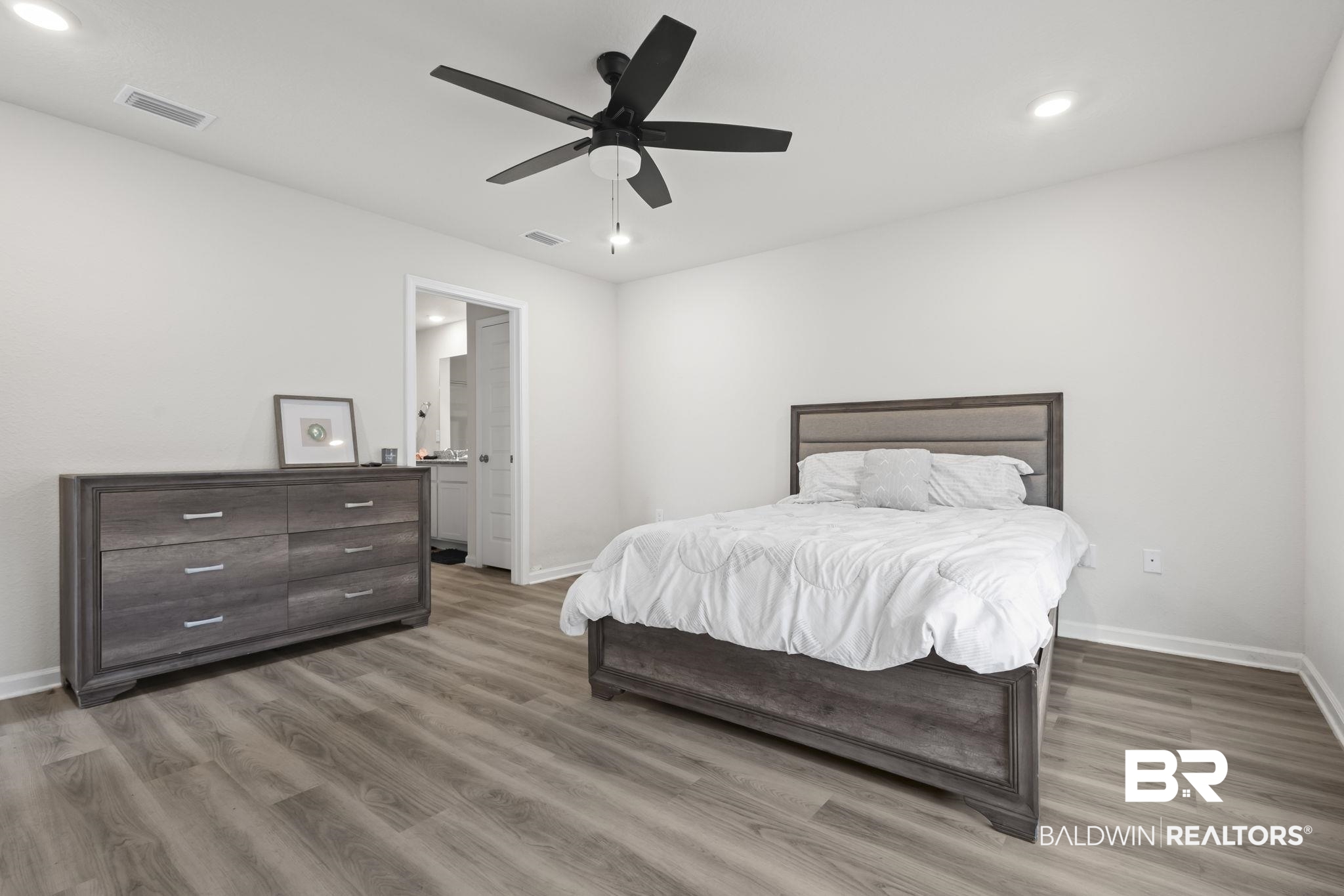 8691 Summer Bay Lane