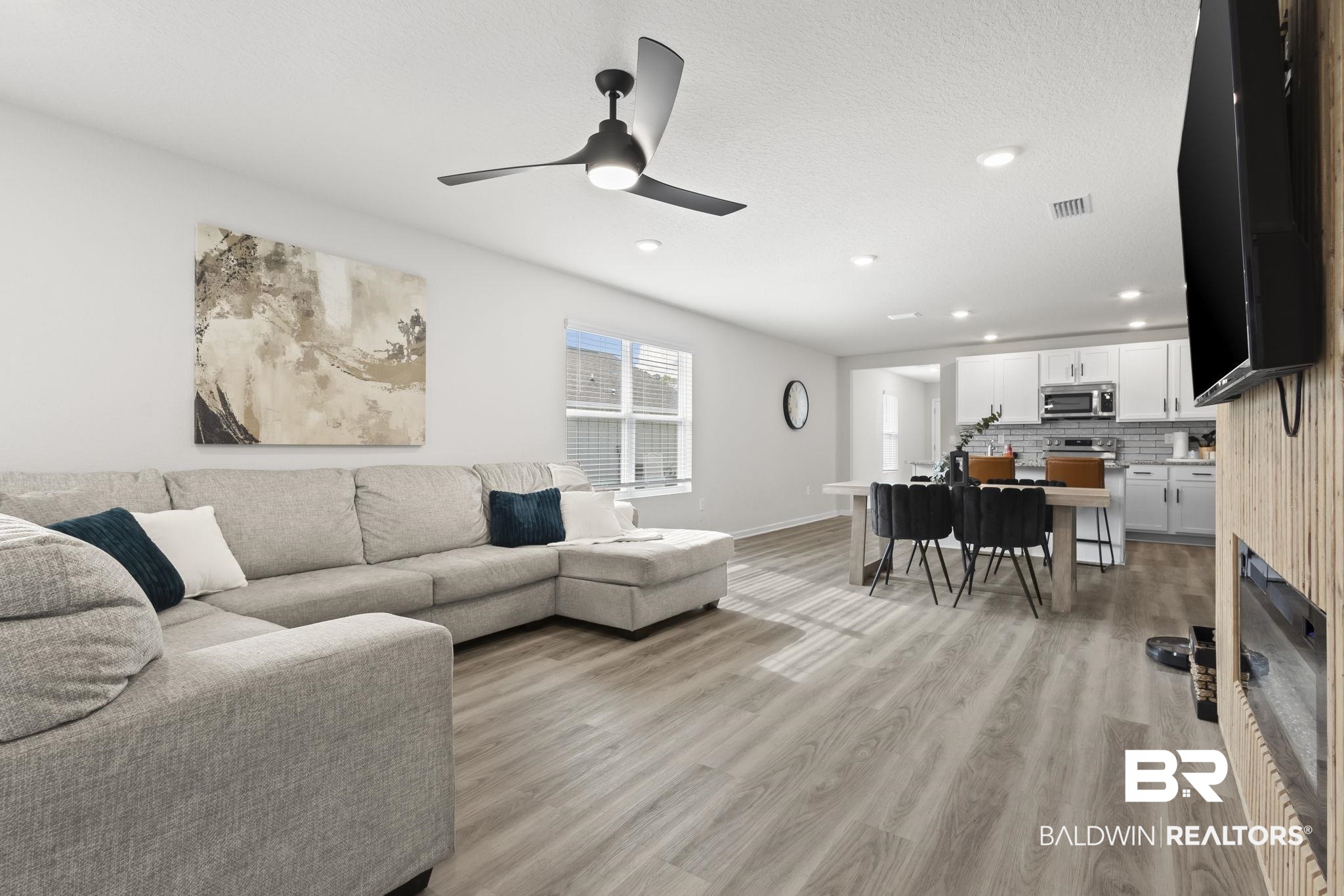 8691 Summer Bay Lane