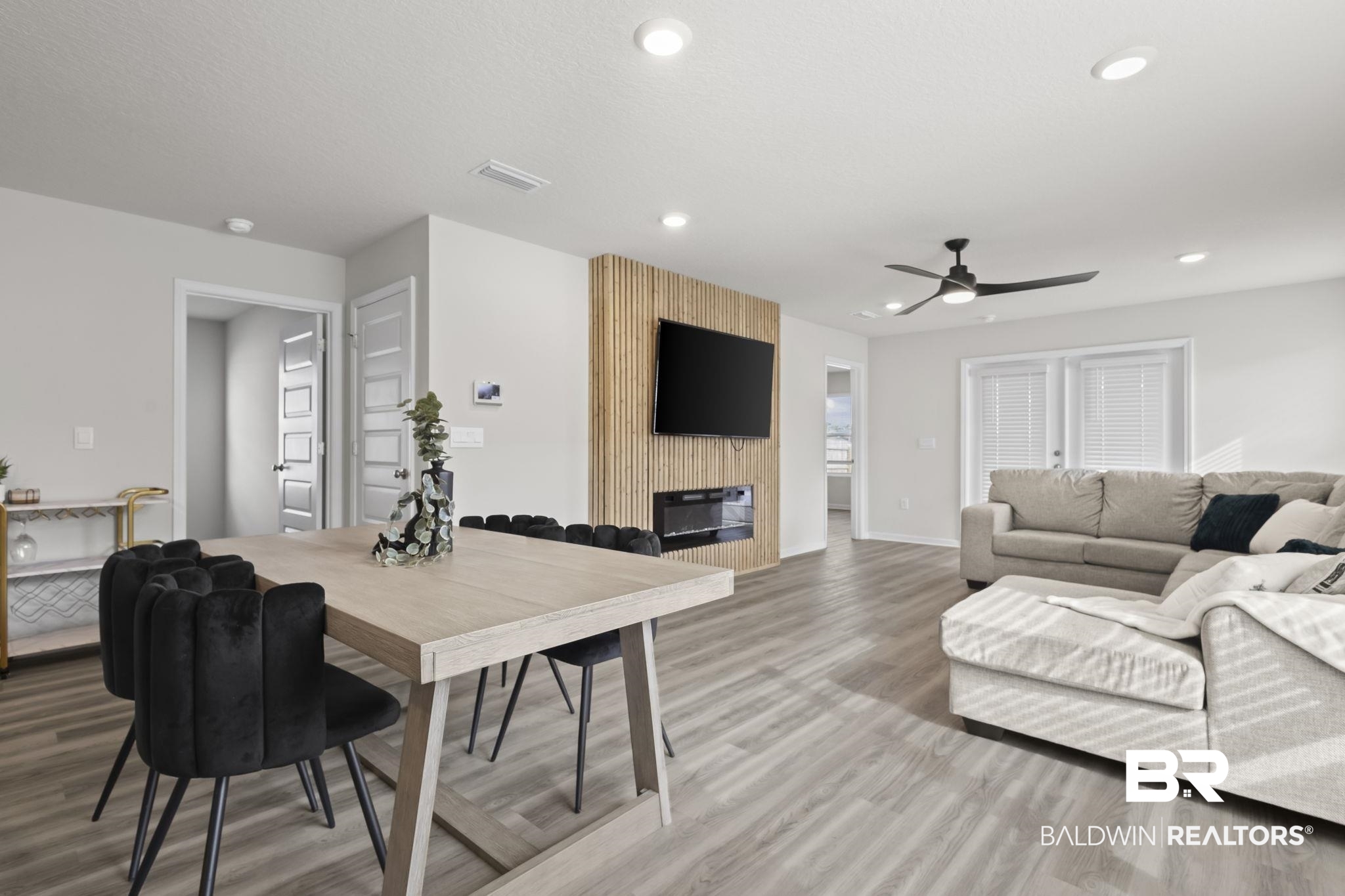 8691 Summer Bay Lane