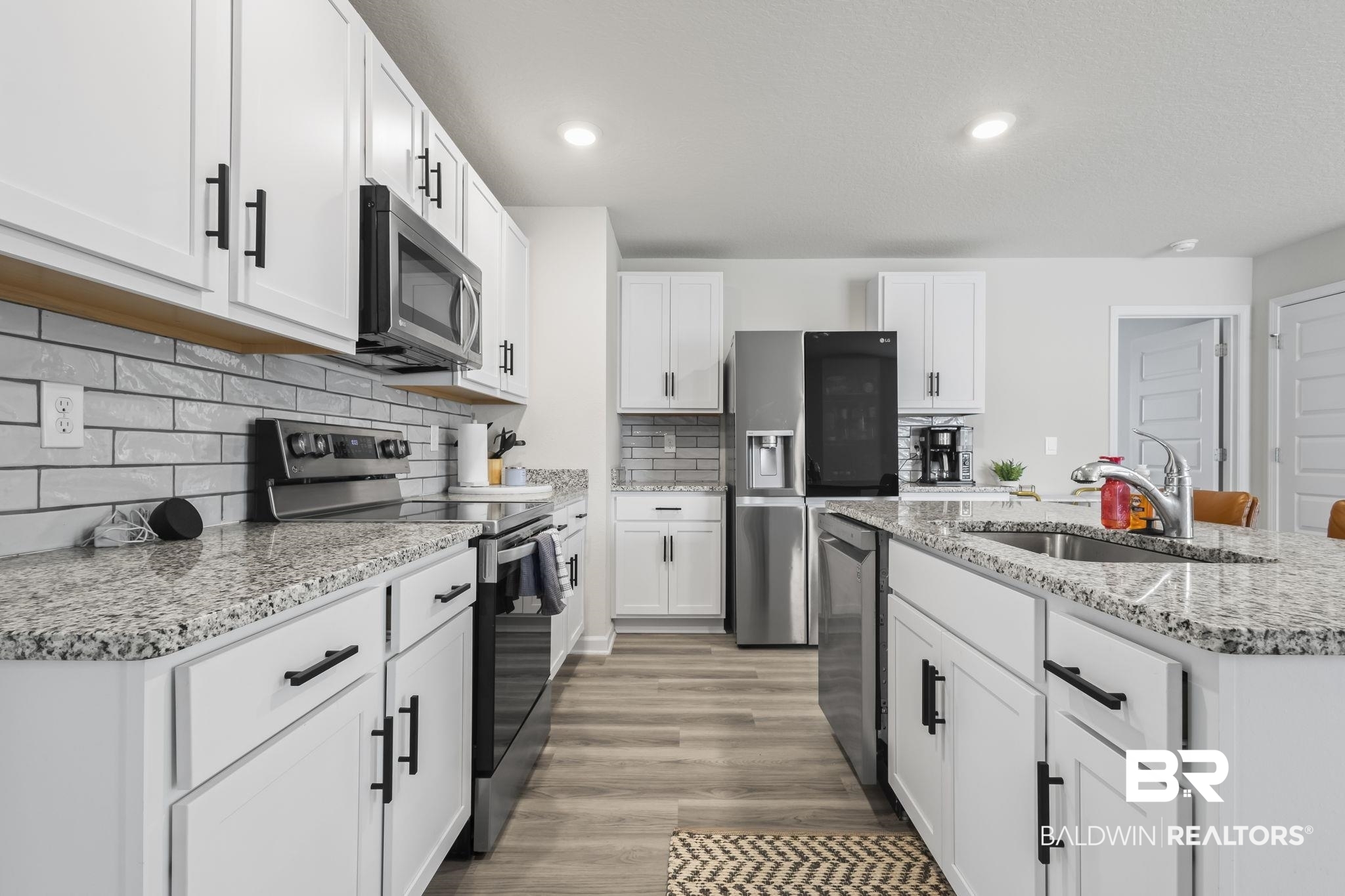 8691 Summer Bay Lane