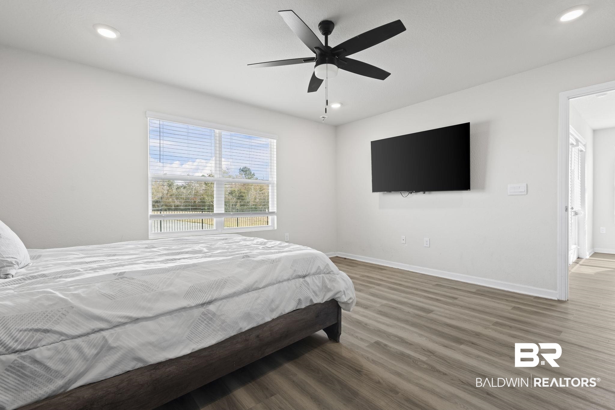 8691 Summer Bay Lane