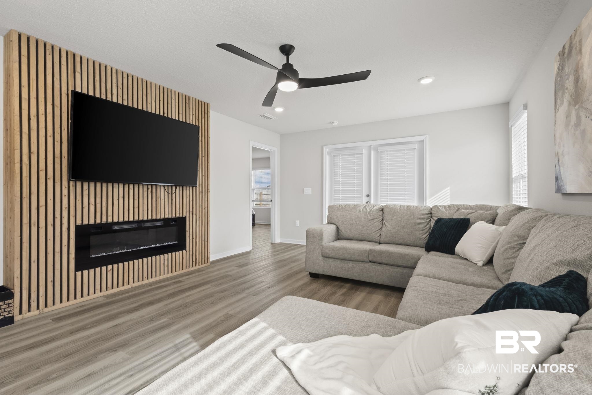 8691 Summer Bay Lane