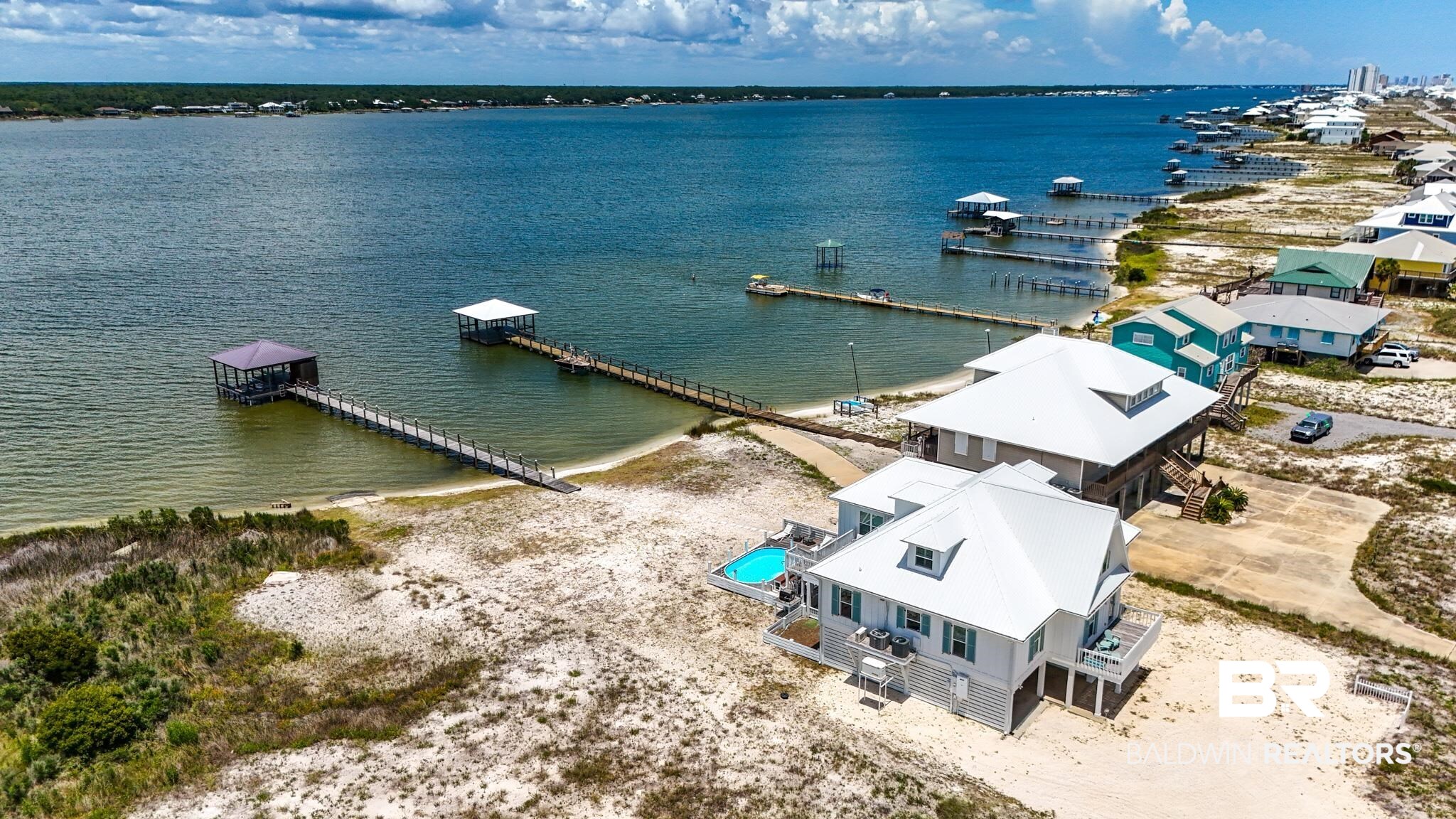 2764 W Beach Boulevard