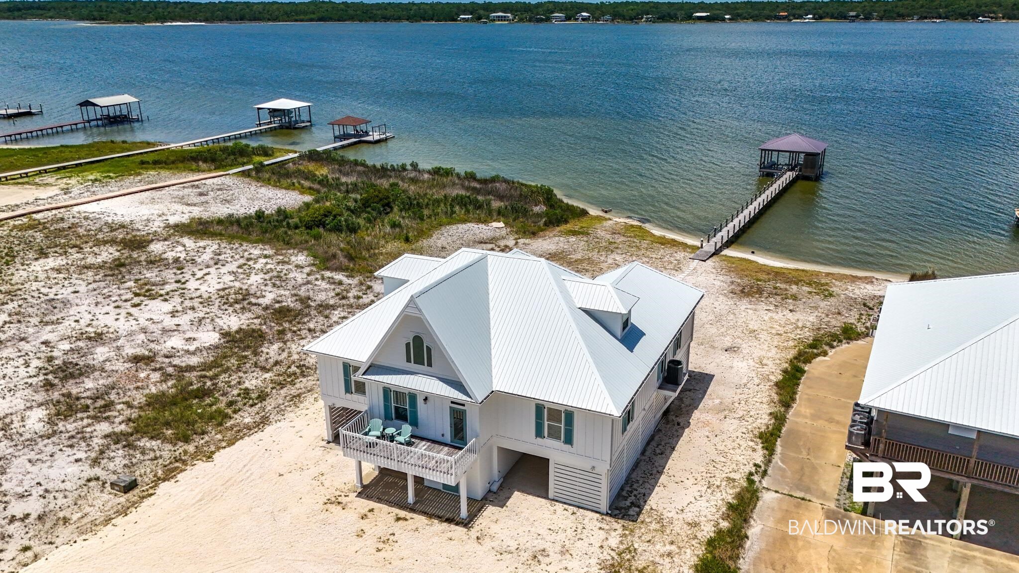 2764 W Beach Boulevard