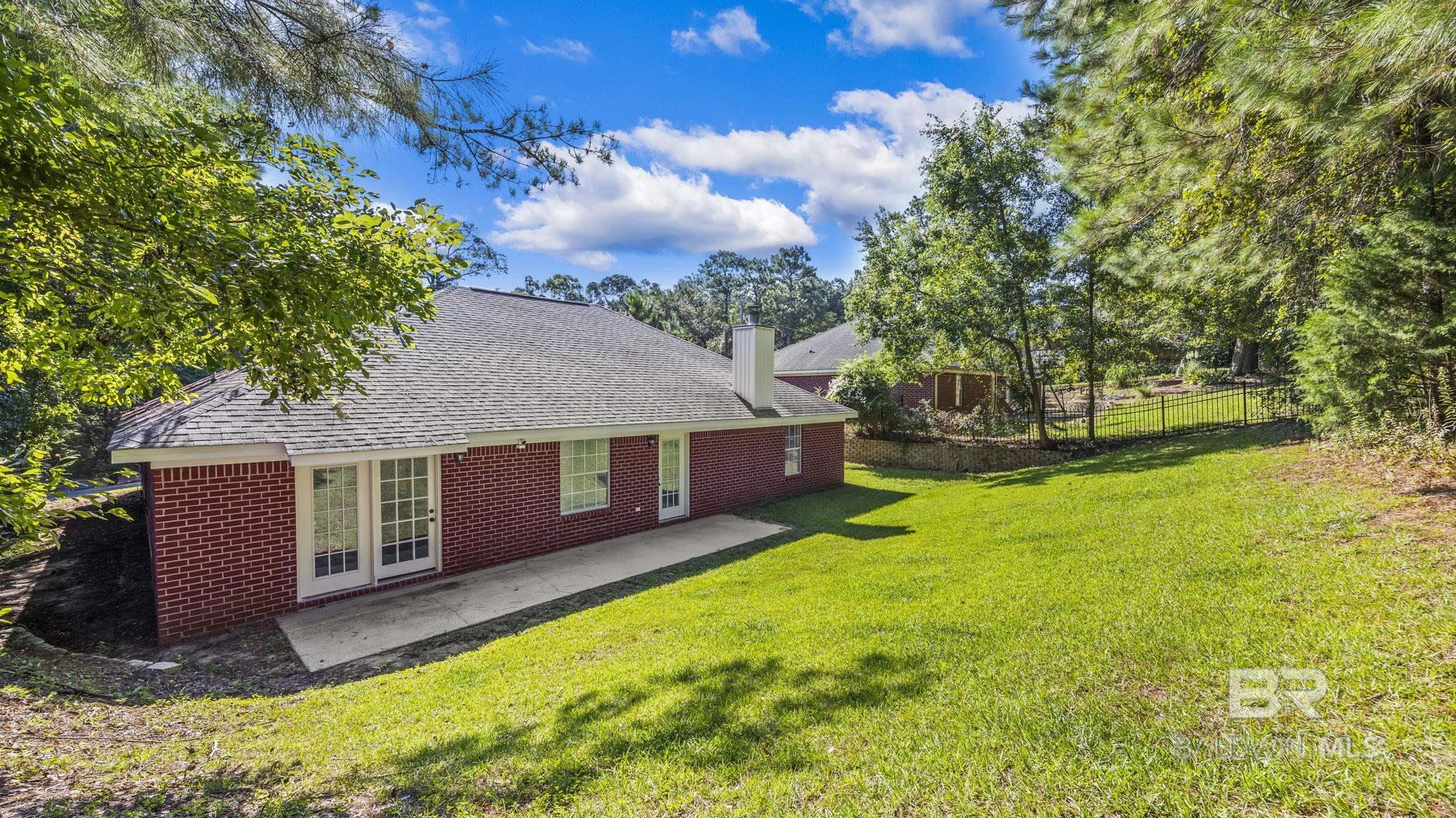 192 Bayview Drive
