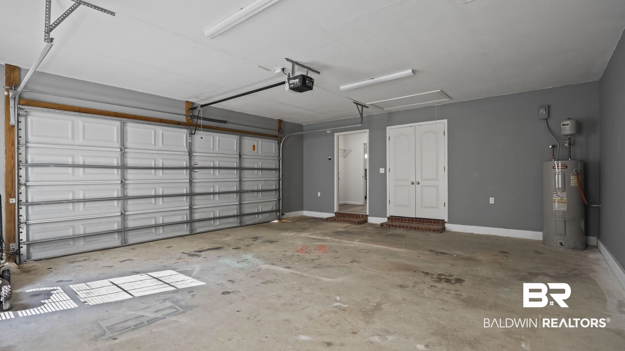 192 Bayview Drive