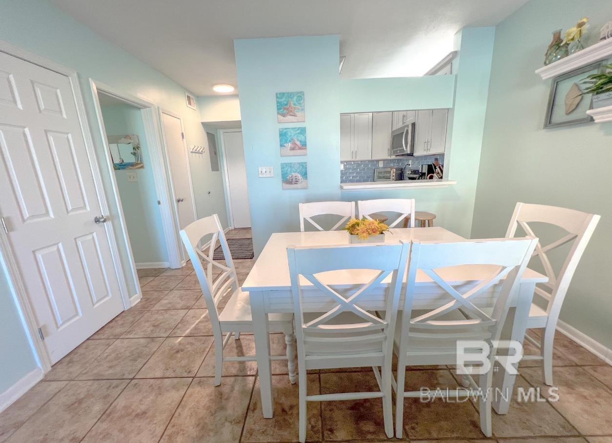 1027 WEST BEACH Boulevard 313