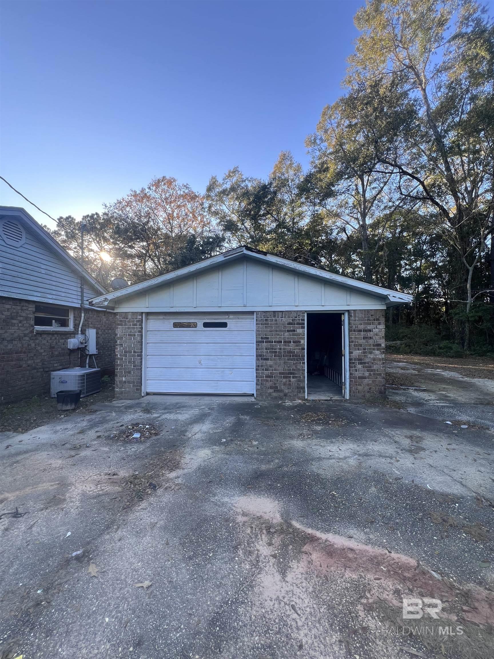 11260 Dauphin Island Parkway