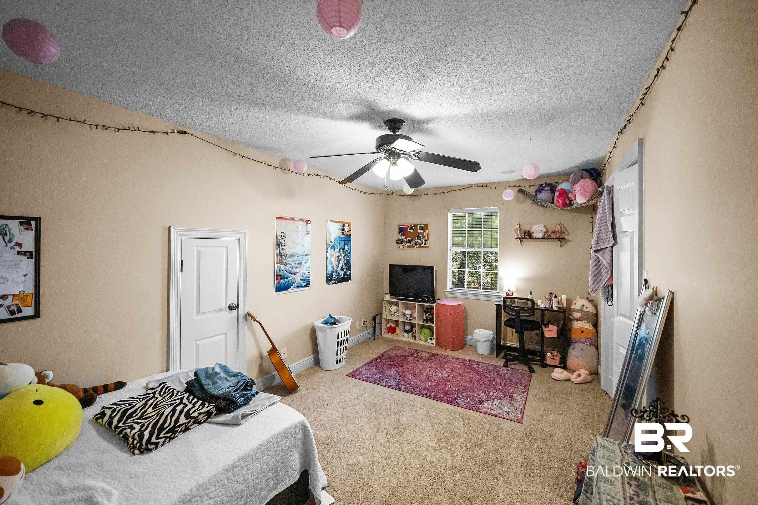 8087 Palmetto Court