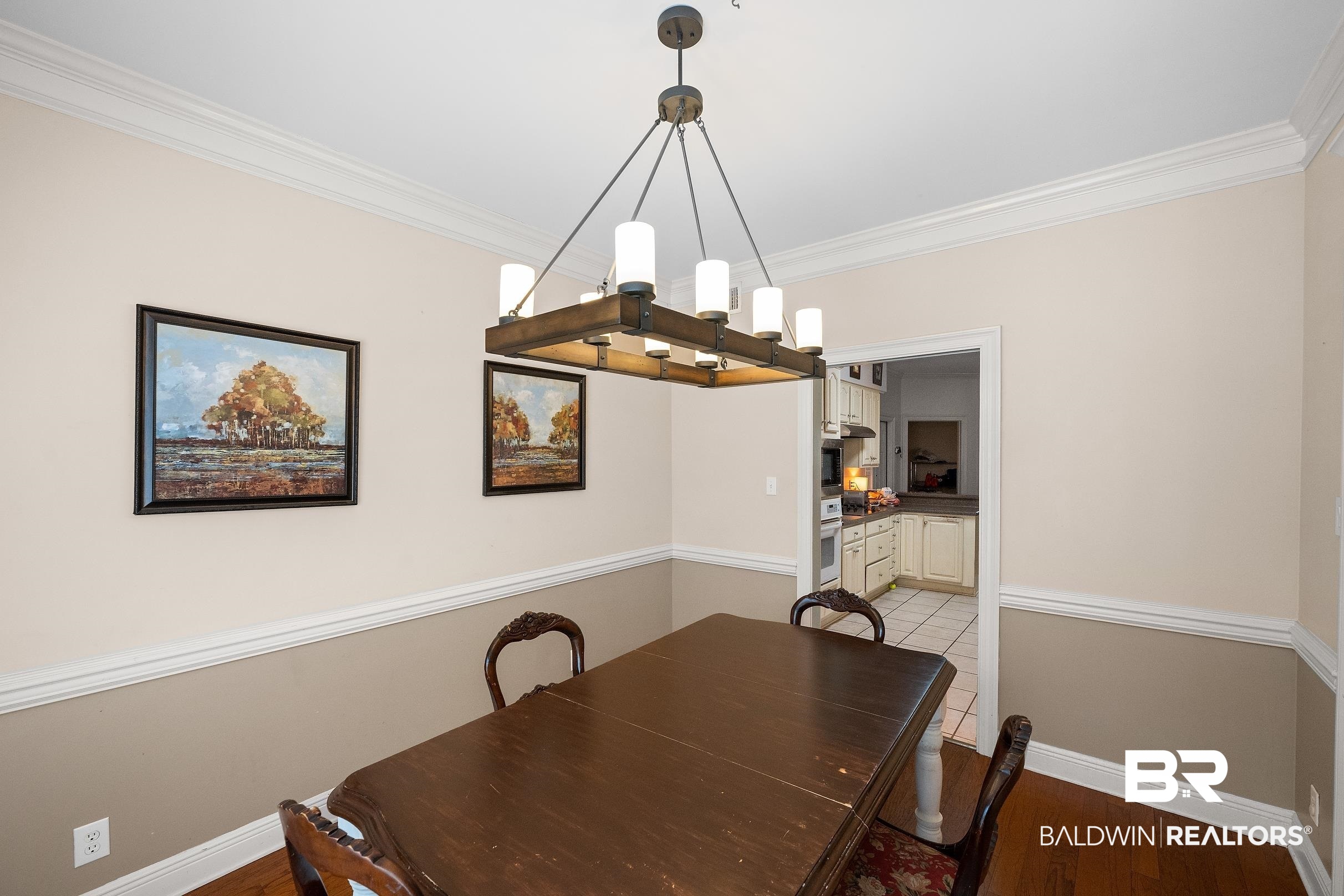 8087 Palmetto Court