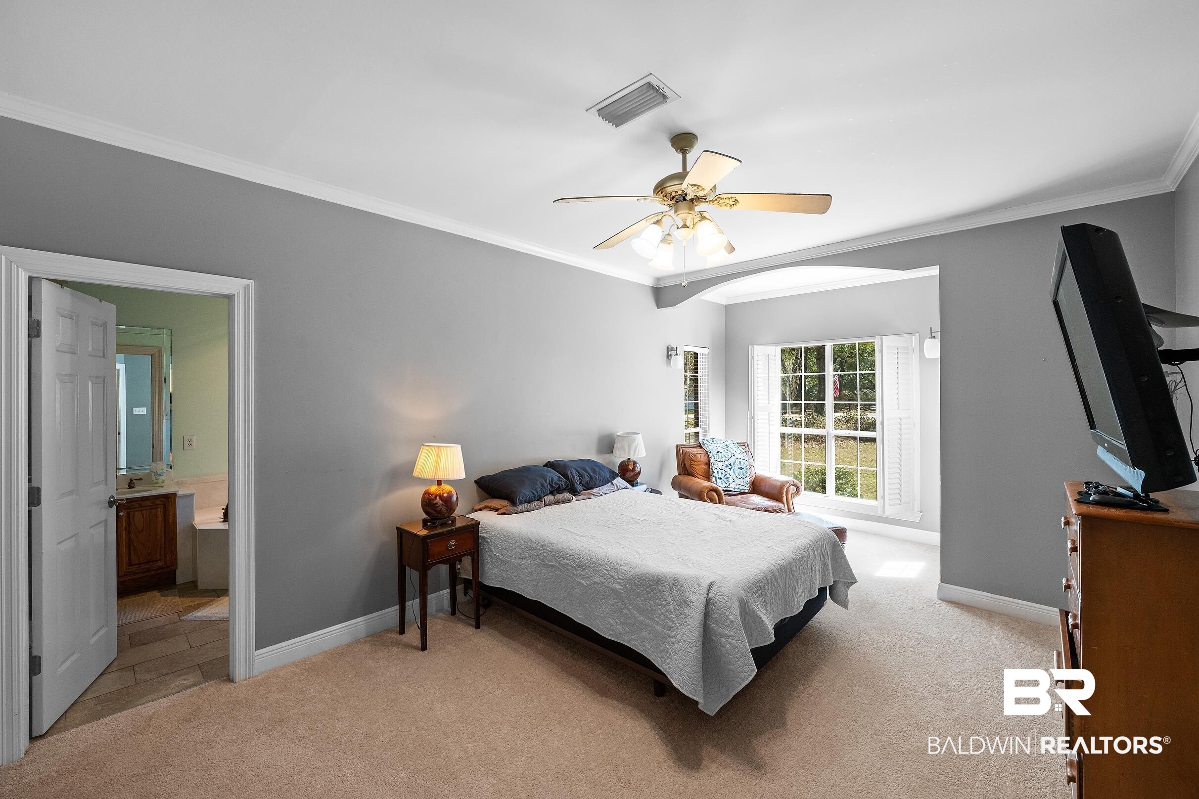8087 Palmetto Court