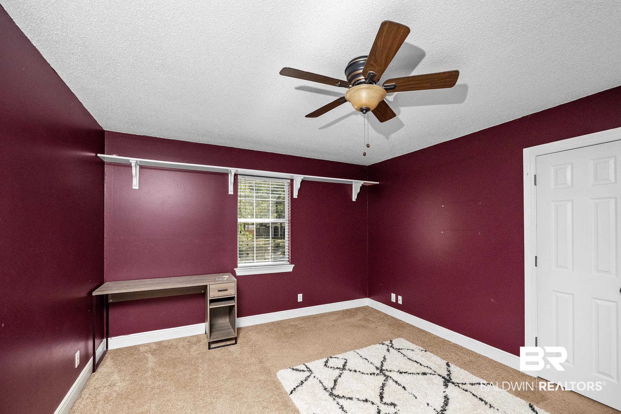 8087 Palmetto Court