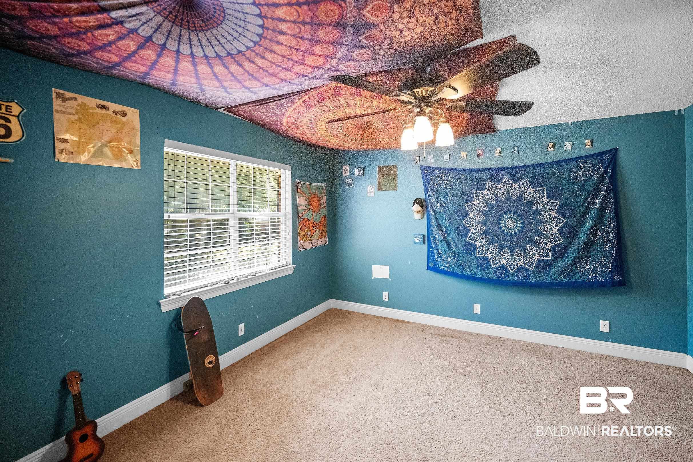 8087 Palmetto Court