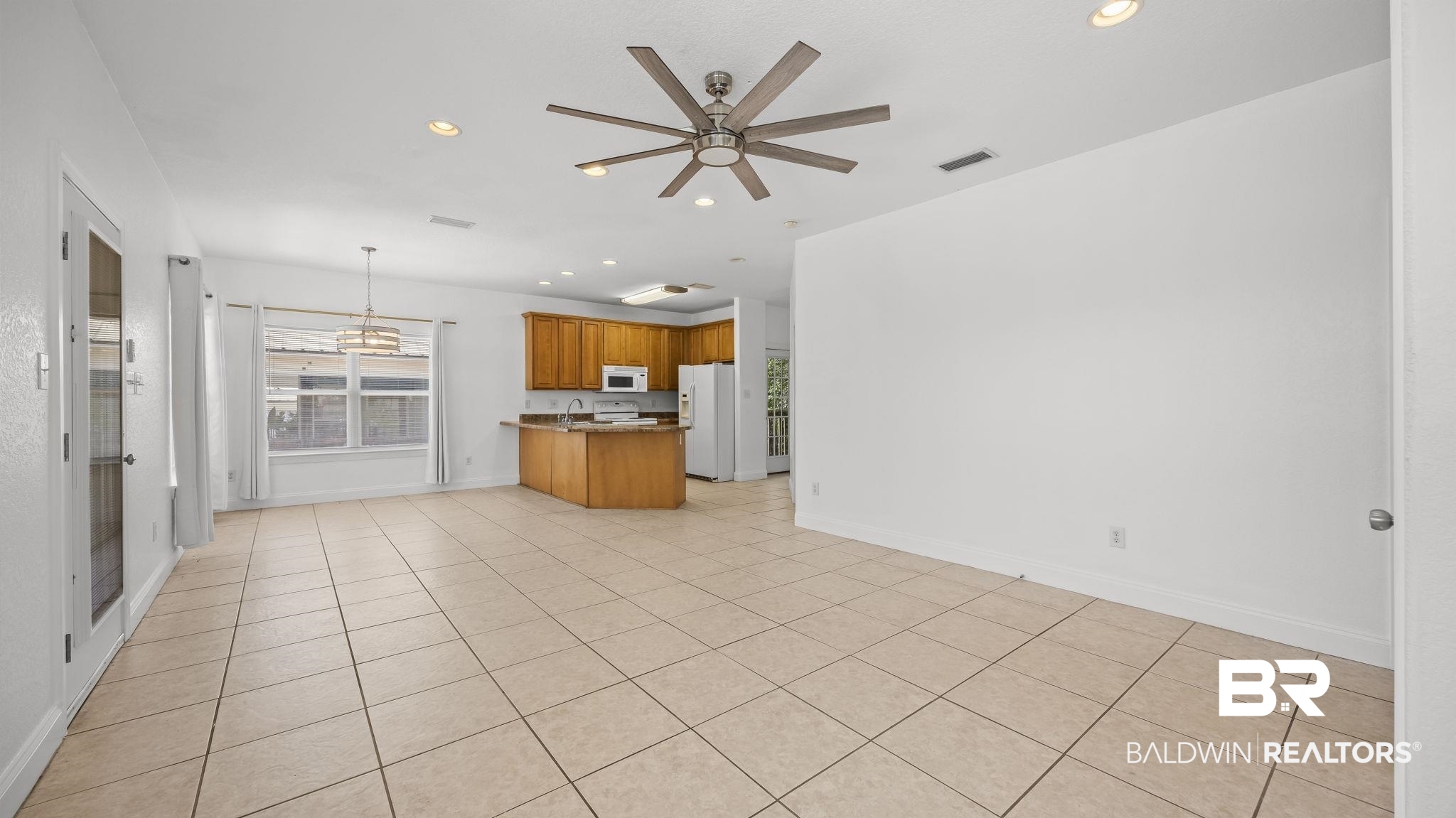 18469 County Road 10 B3