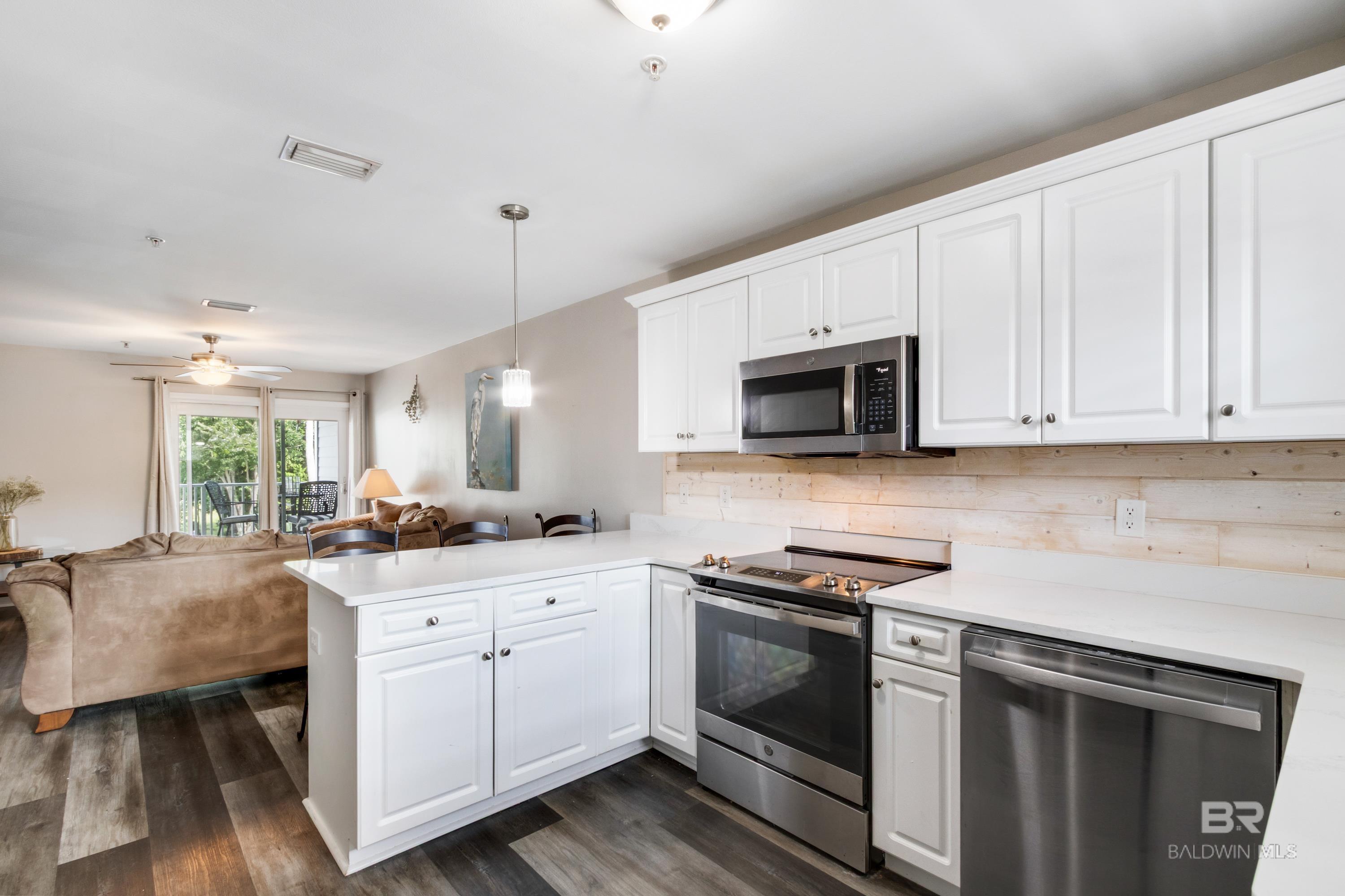 25957 Canal Road 208