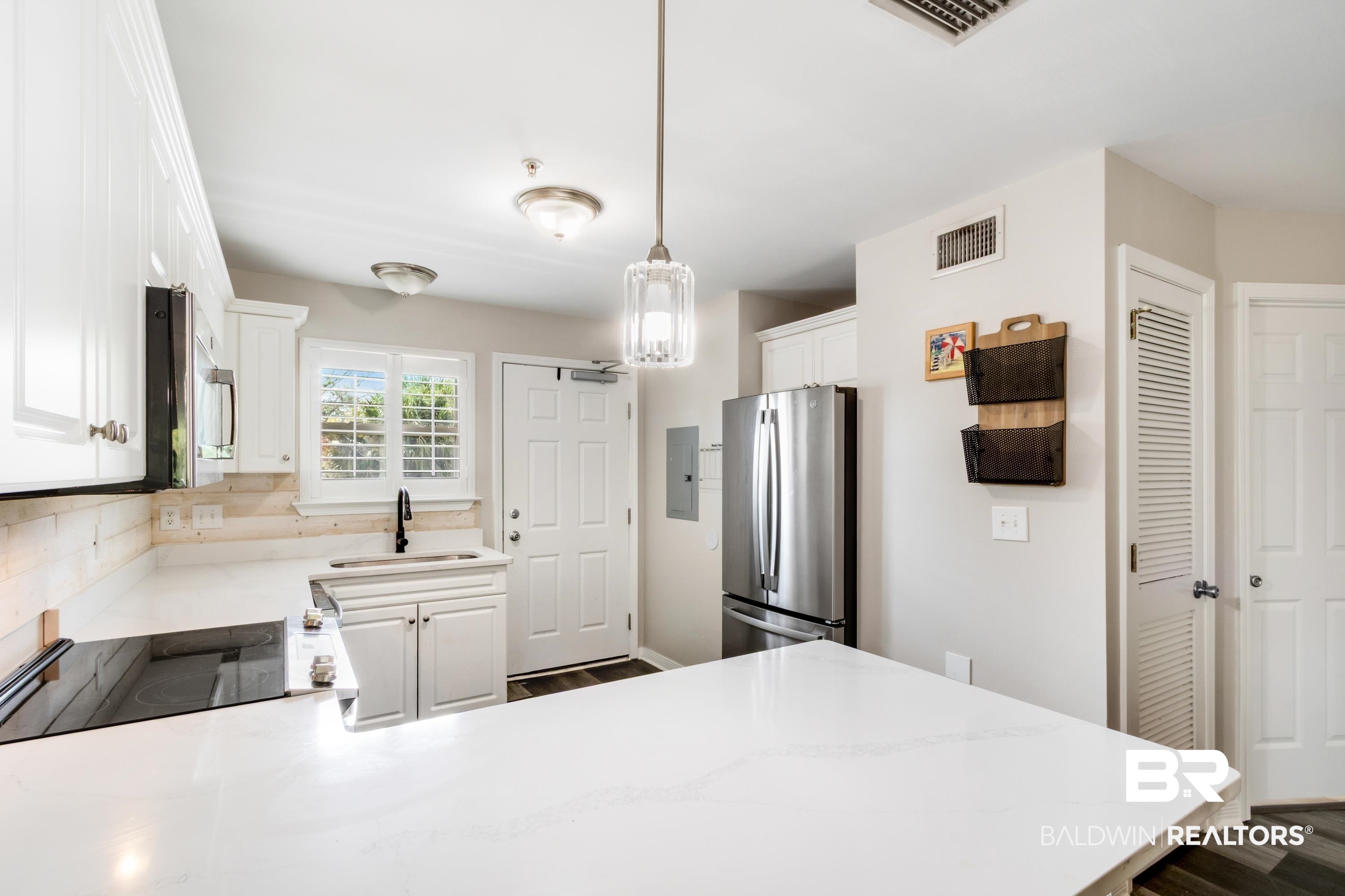 25957 Canal Road 208