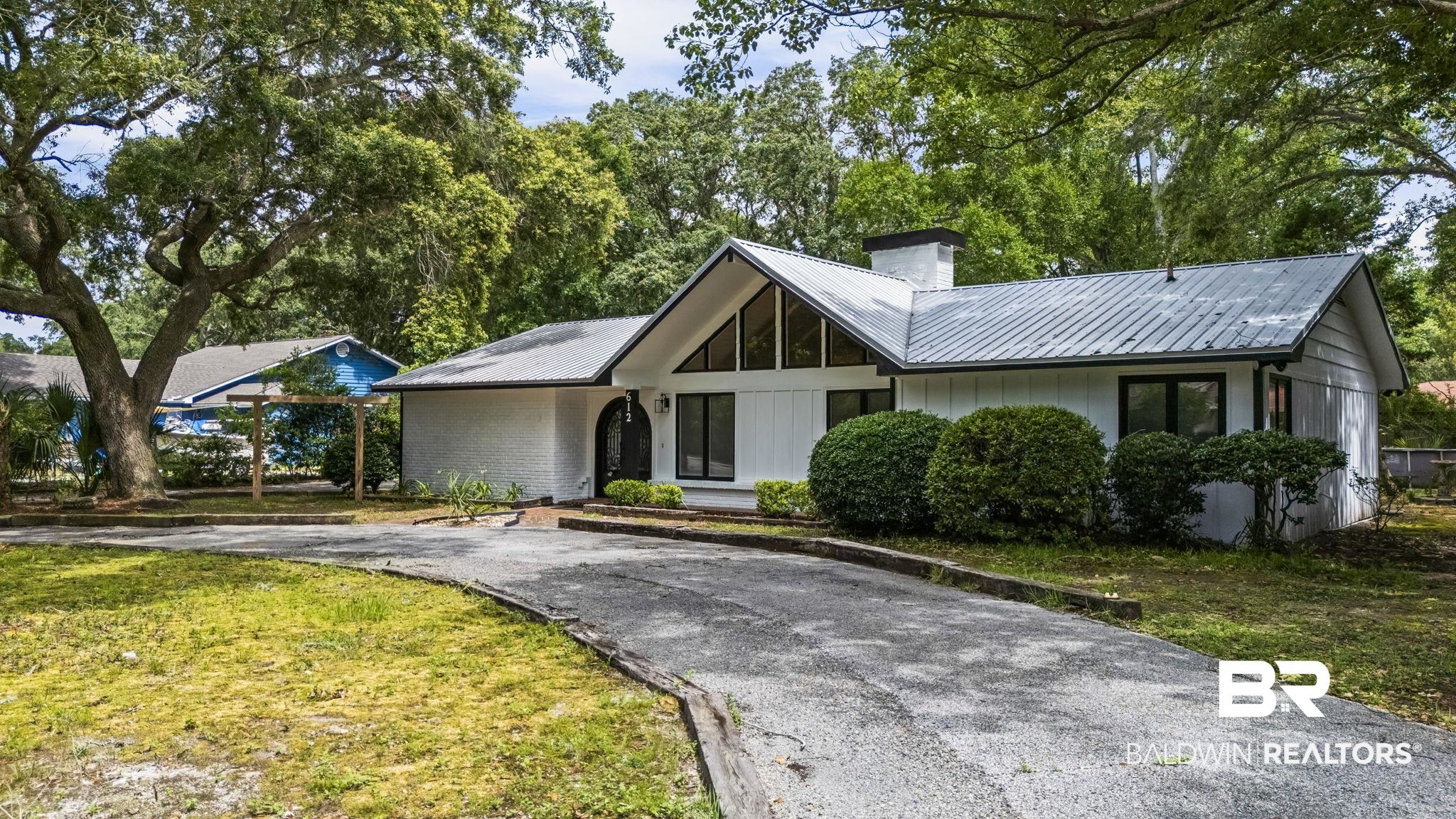 612 Forestwood Drive