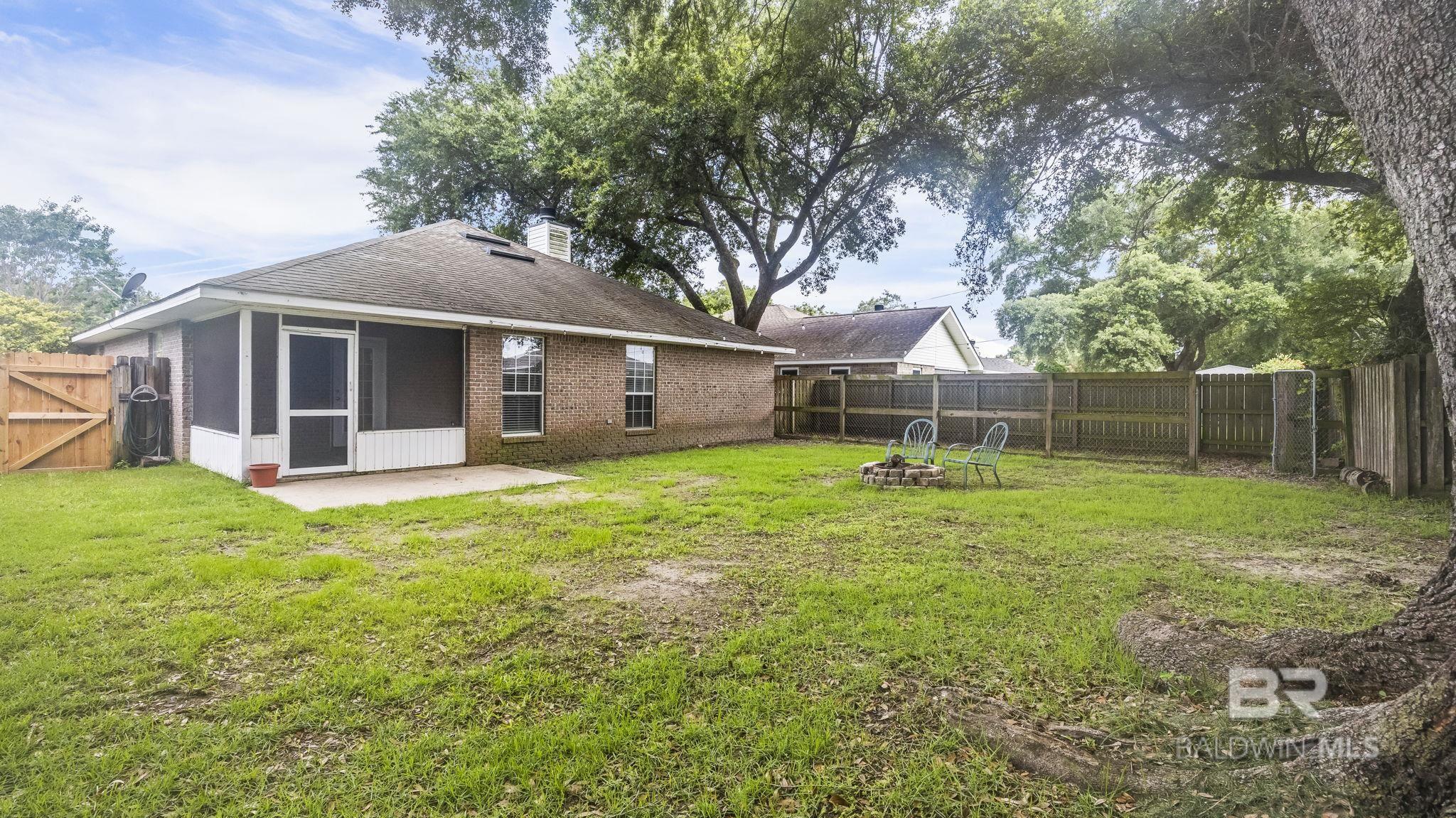 7042 Raintree Lane