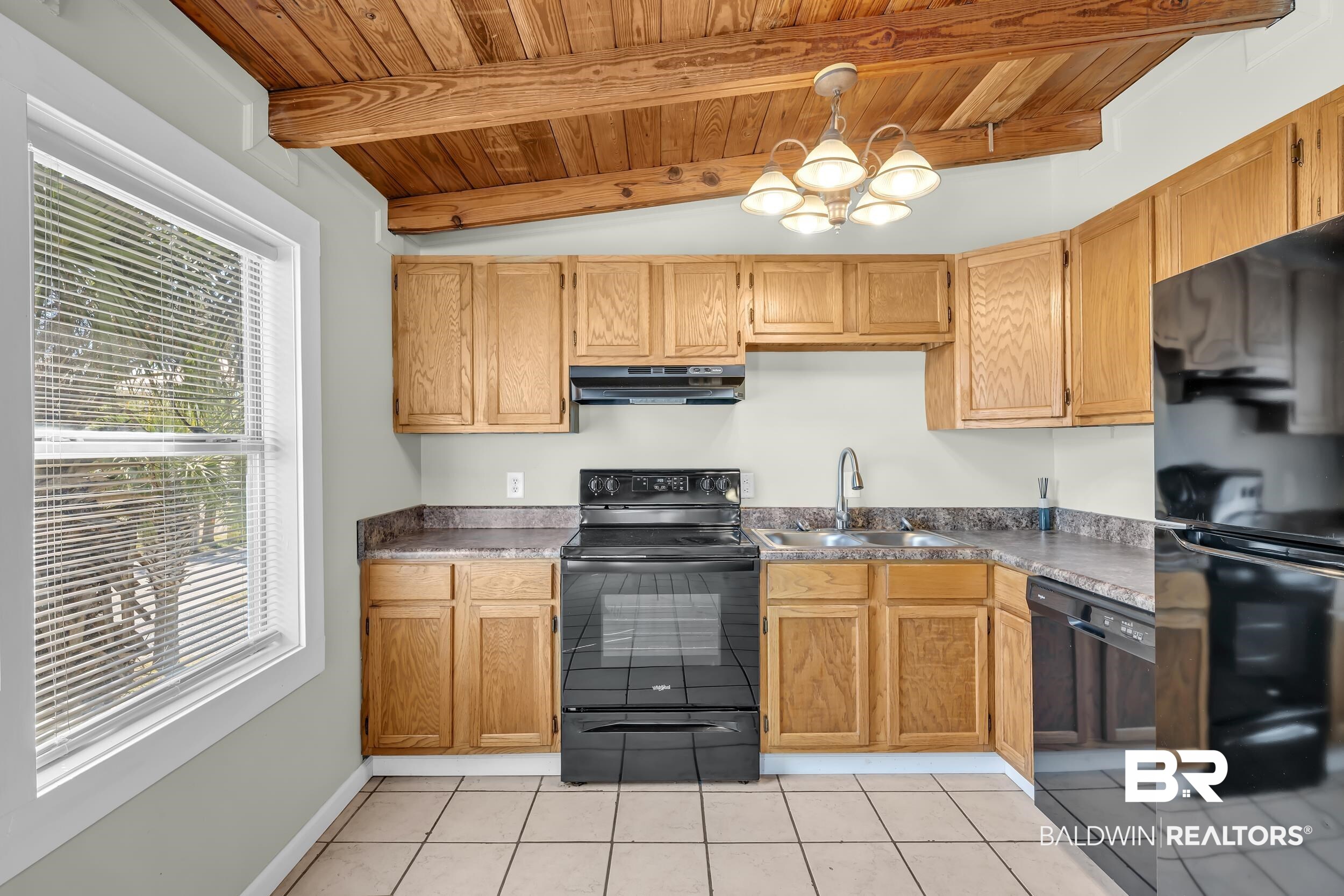 120 W 3rd Avenue, GulfShores