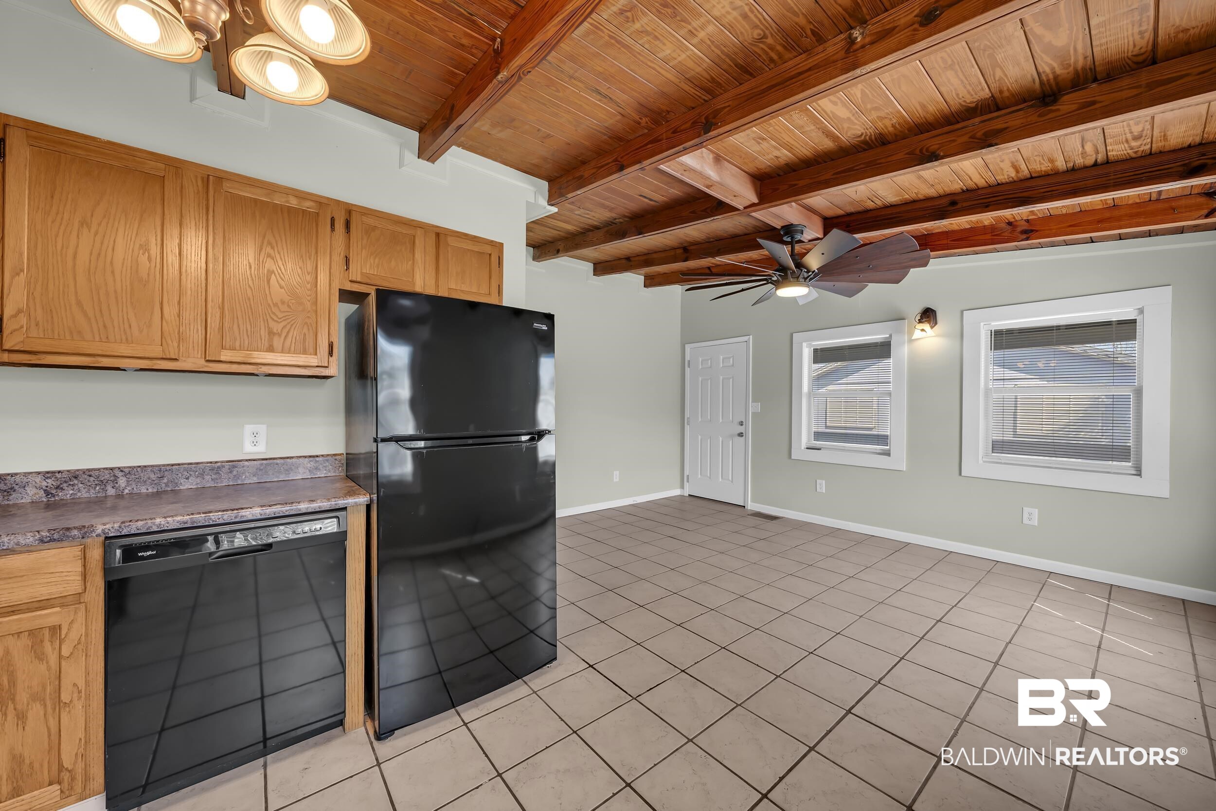 120 W 3rd Avenue, GulfShores