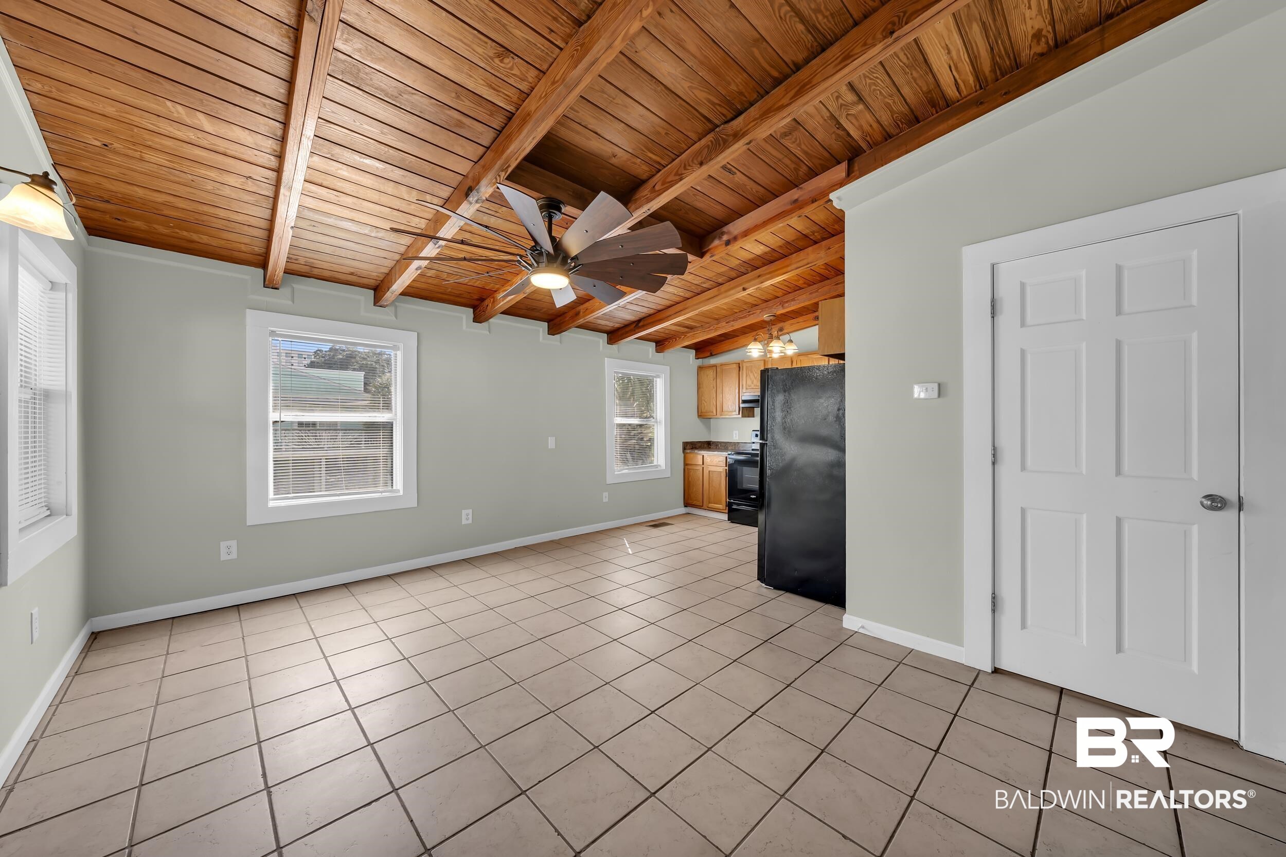 120 W 3rd Avenue, GulfShores