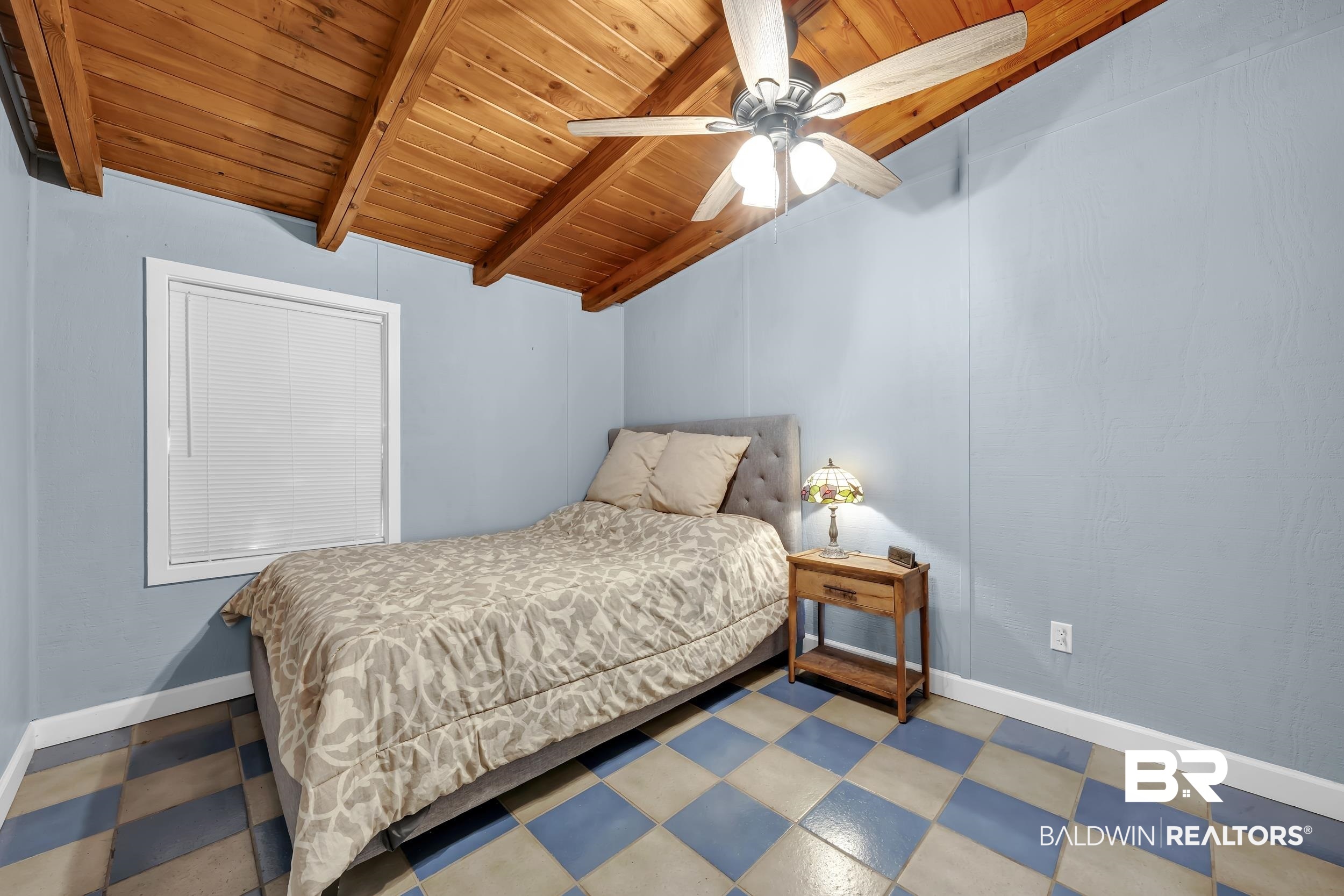 120 W 3rd Avenue, GulfShores
