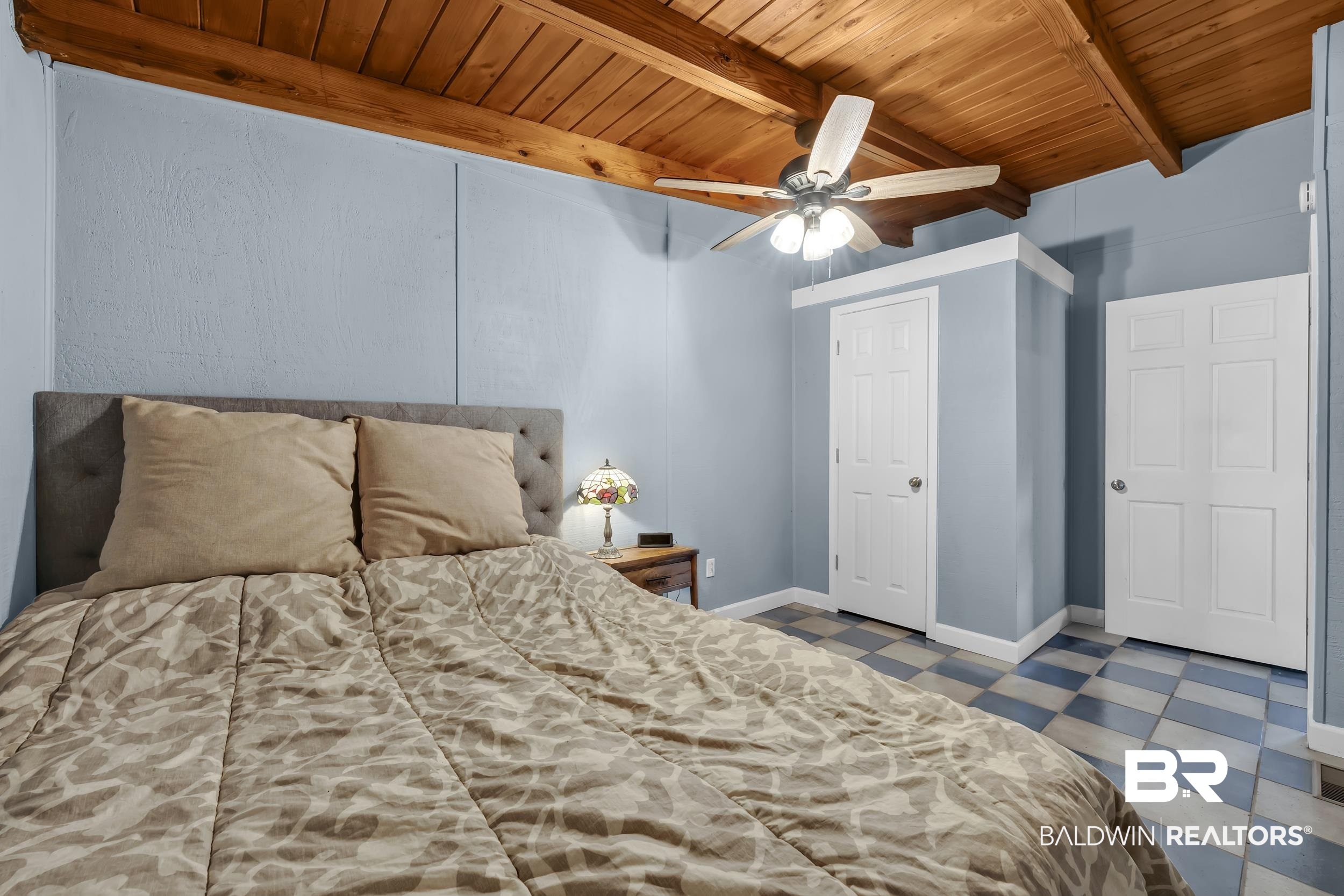 120 W 3rd Avenue, GulfShores