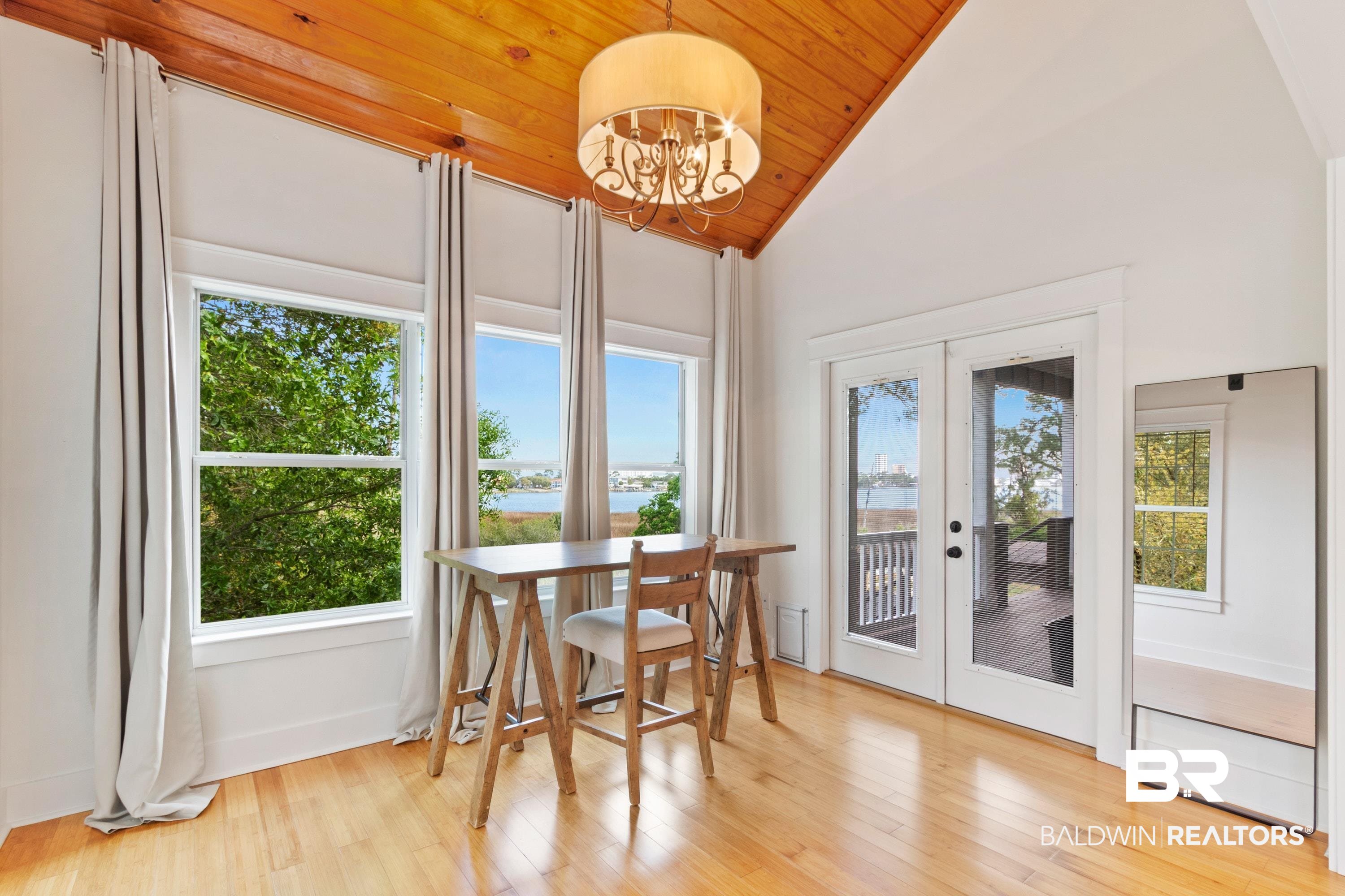 309 W 12th Avenue, GulfShores