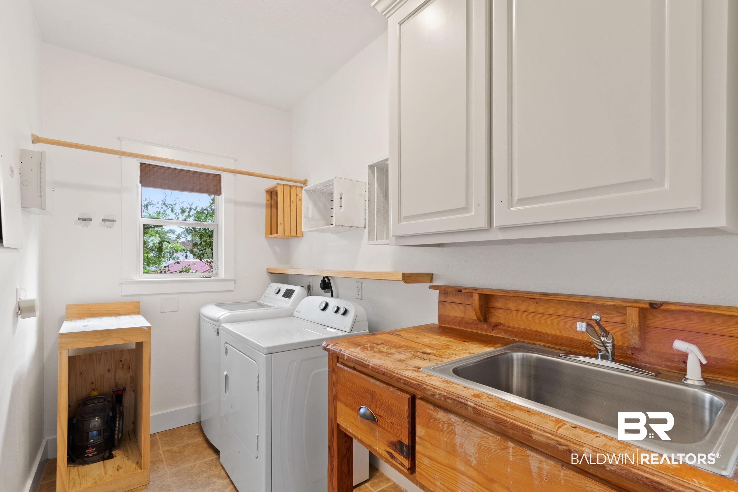 309 W 12th Avenue, GulfShores