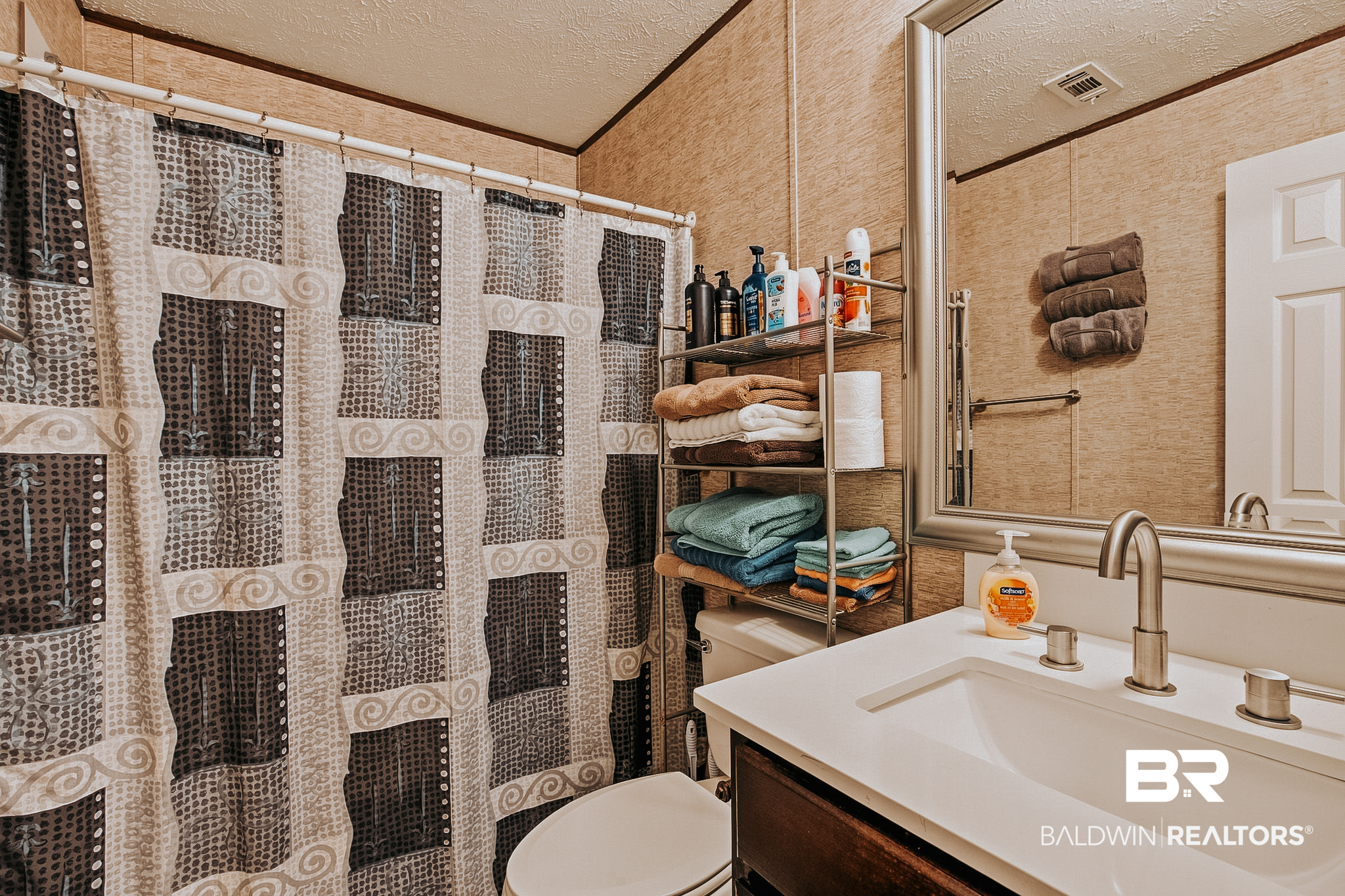 25015 Pompano Drive