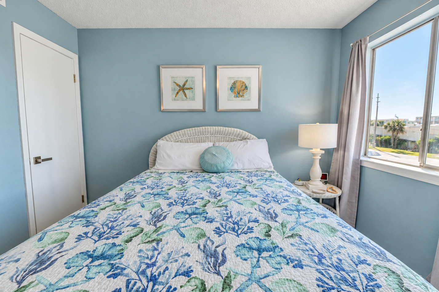 930 West Beach Blvd # 113