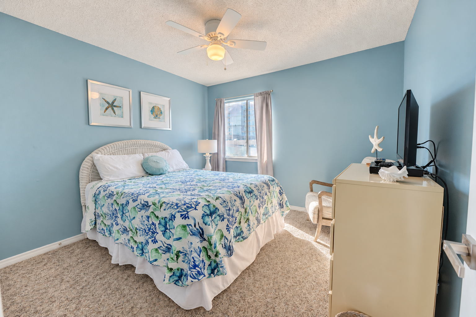 930 West Beach Blvd # 113