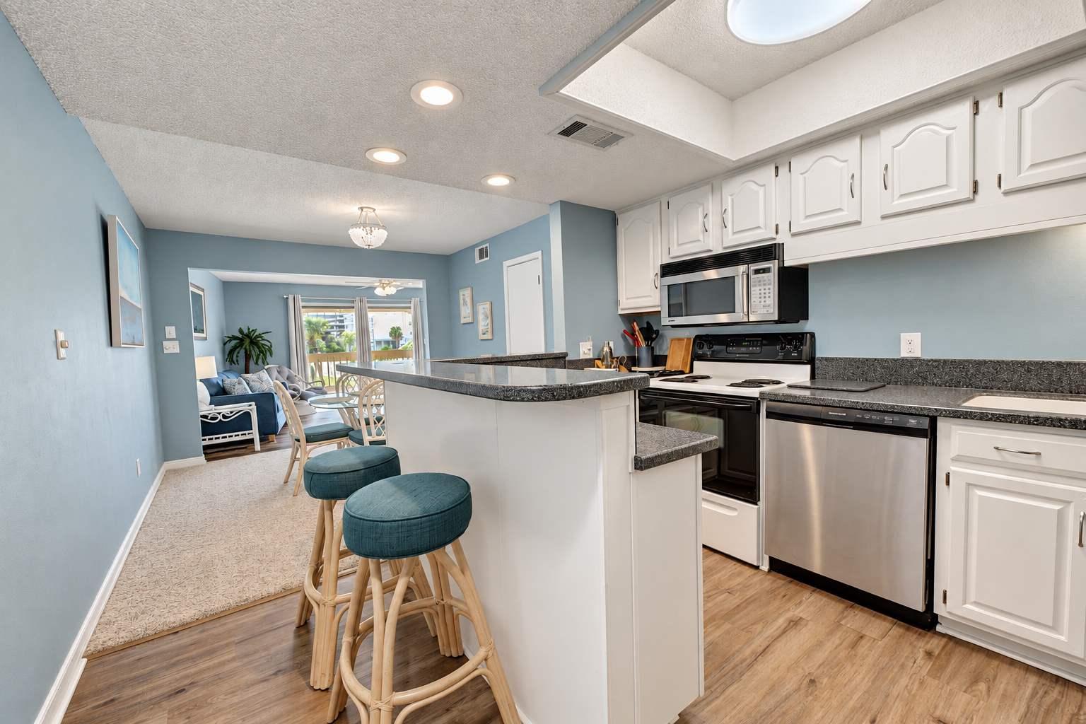 930 West Beach Blvd # 113
