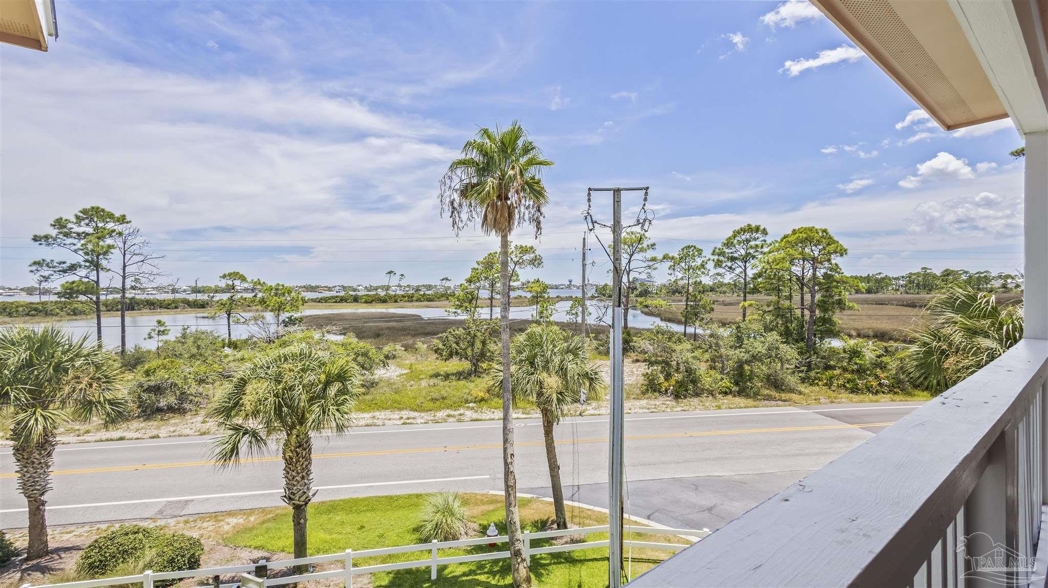 16038 Innerarity Pt Rd # 101