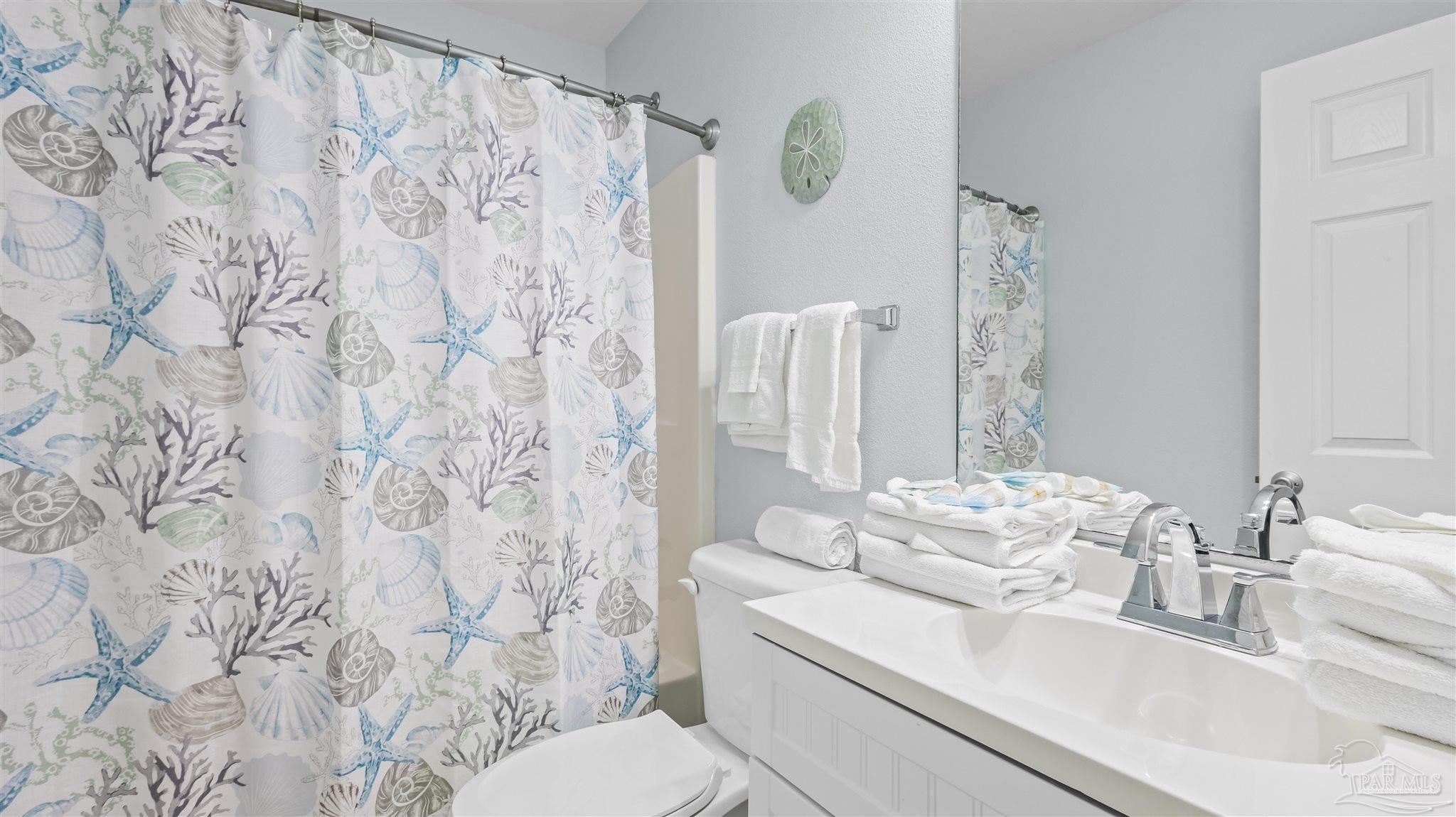 16038 Innerarity Pt Rd # 101