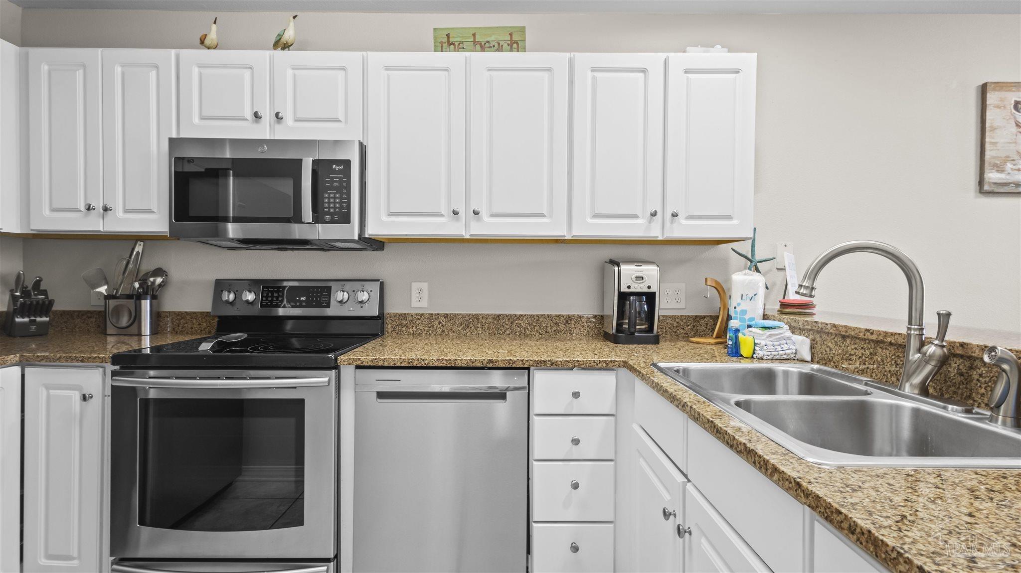 16038 Innerarity Pt Rd # 101