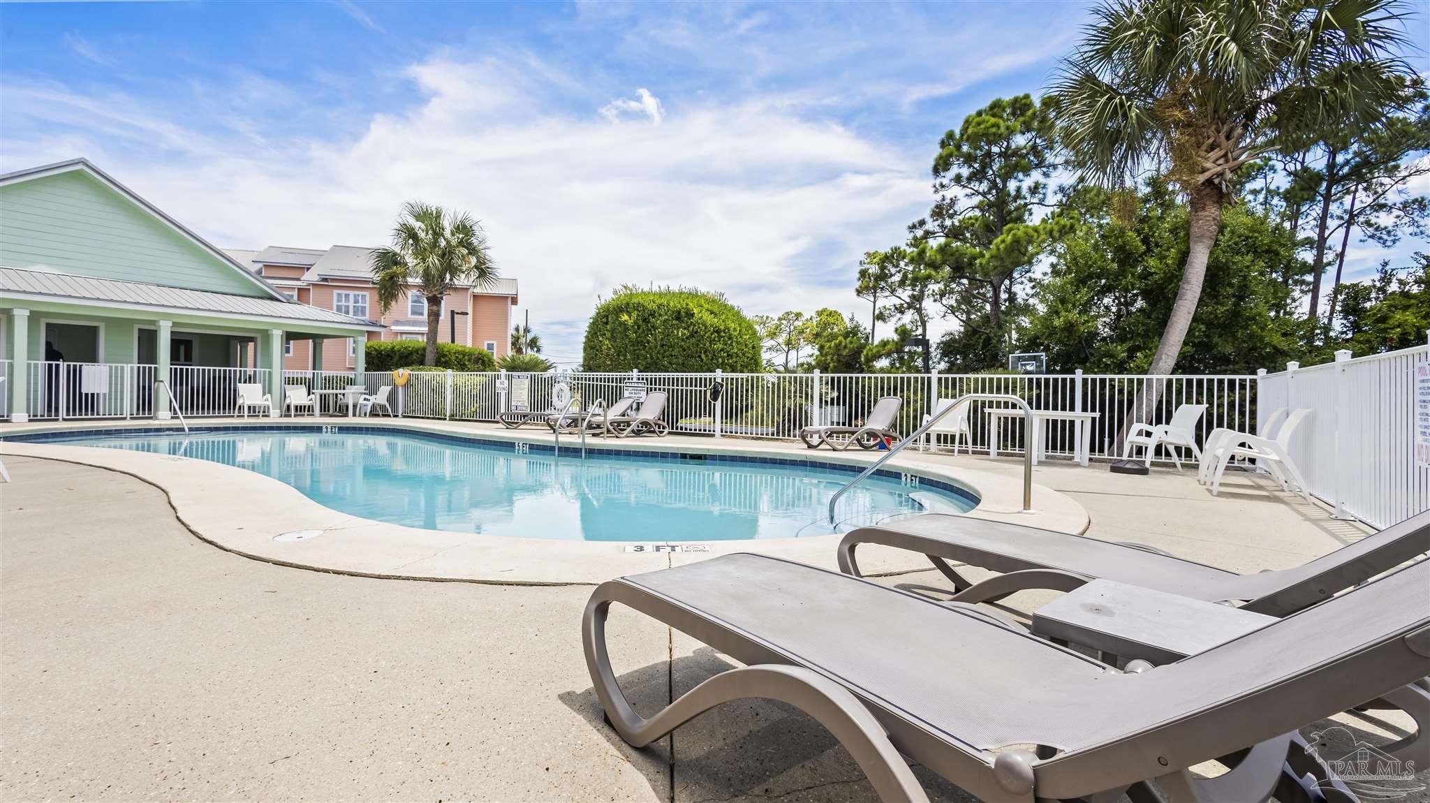 16038 Innerarity Pt Rd # 101