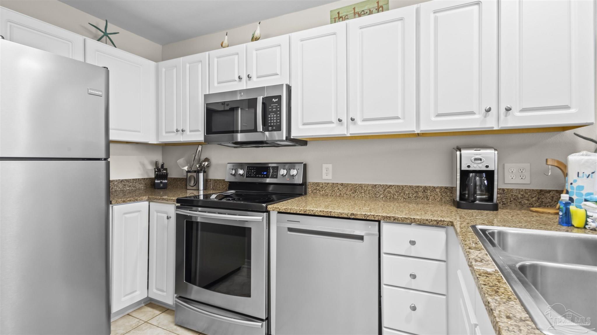 16038 Innerarity Pt Rd # 101