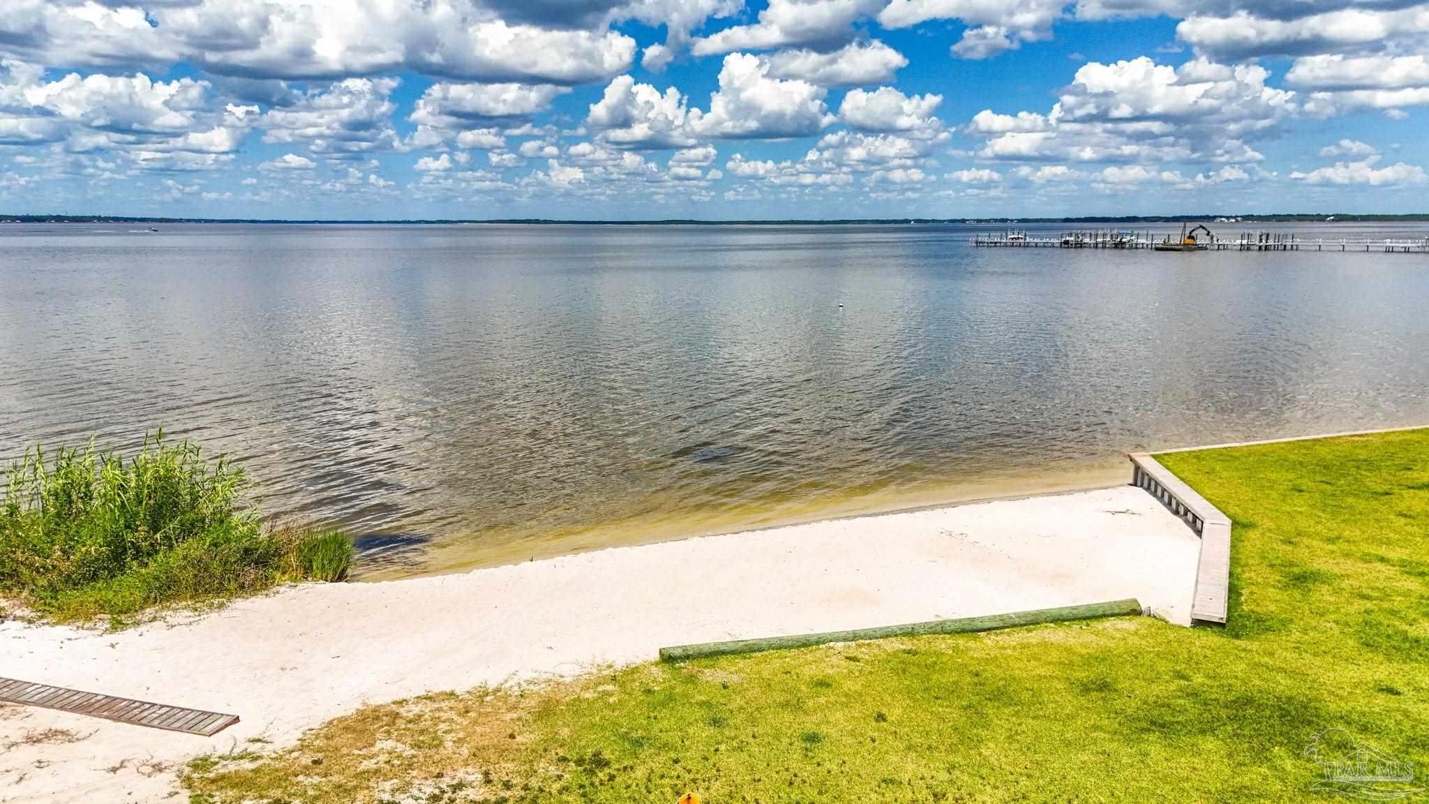 16038 Innerarity Pt Rd # 101