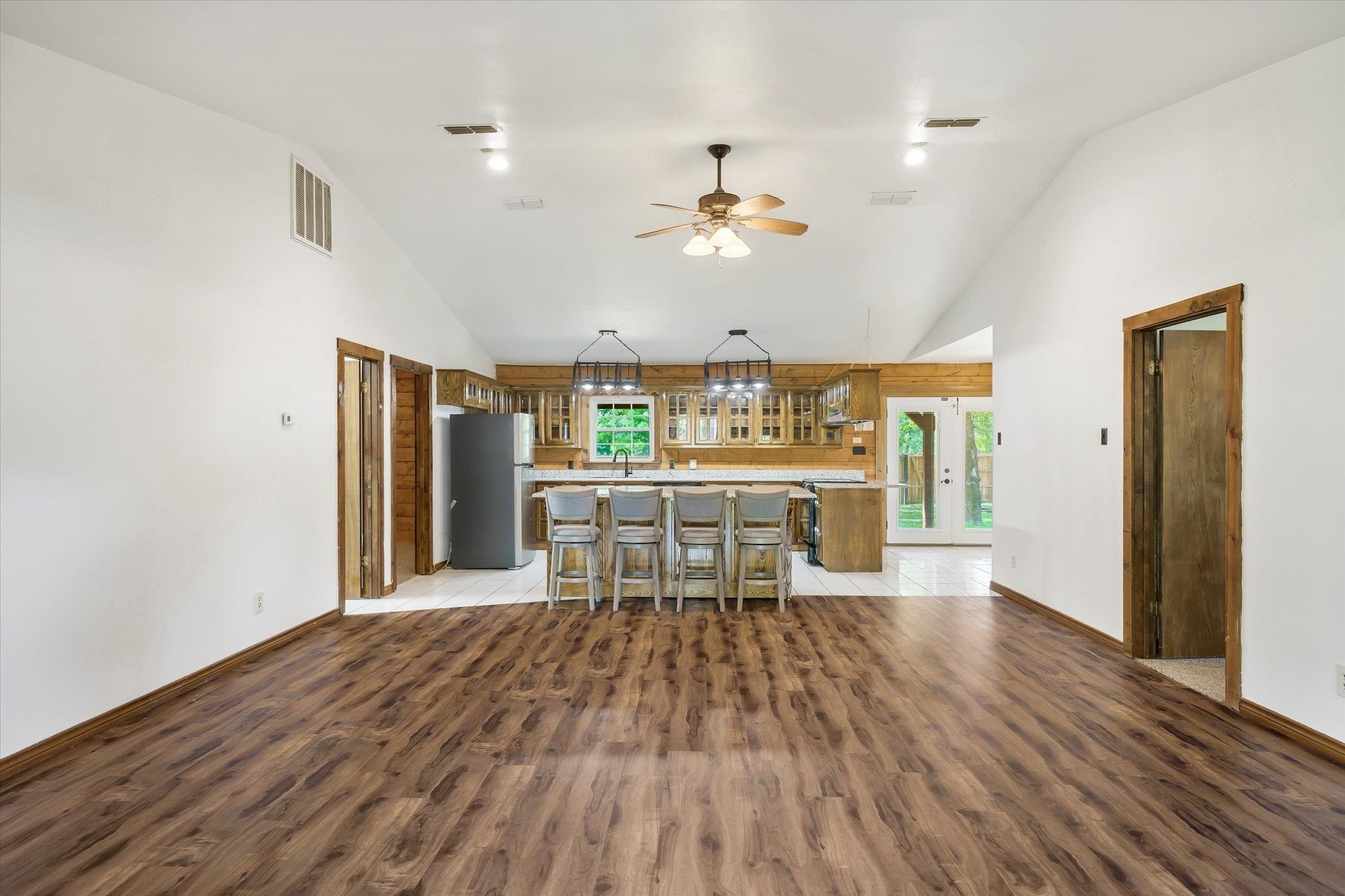 17195 County Road 1263