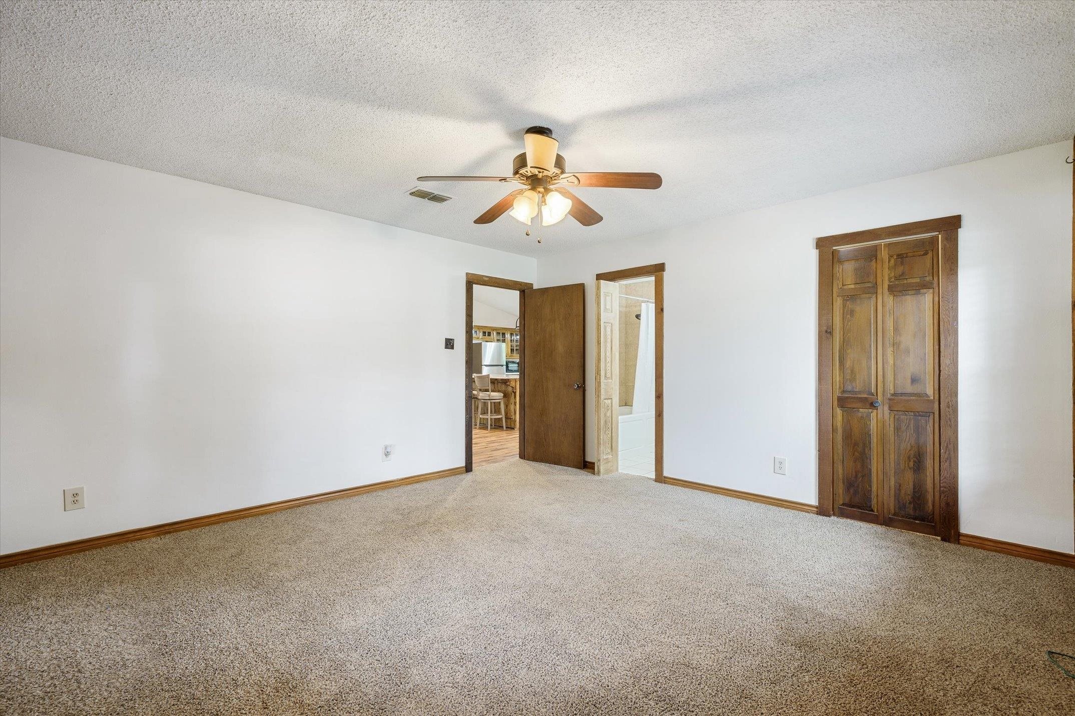 17195 County Road 1263