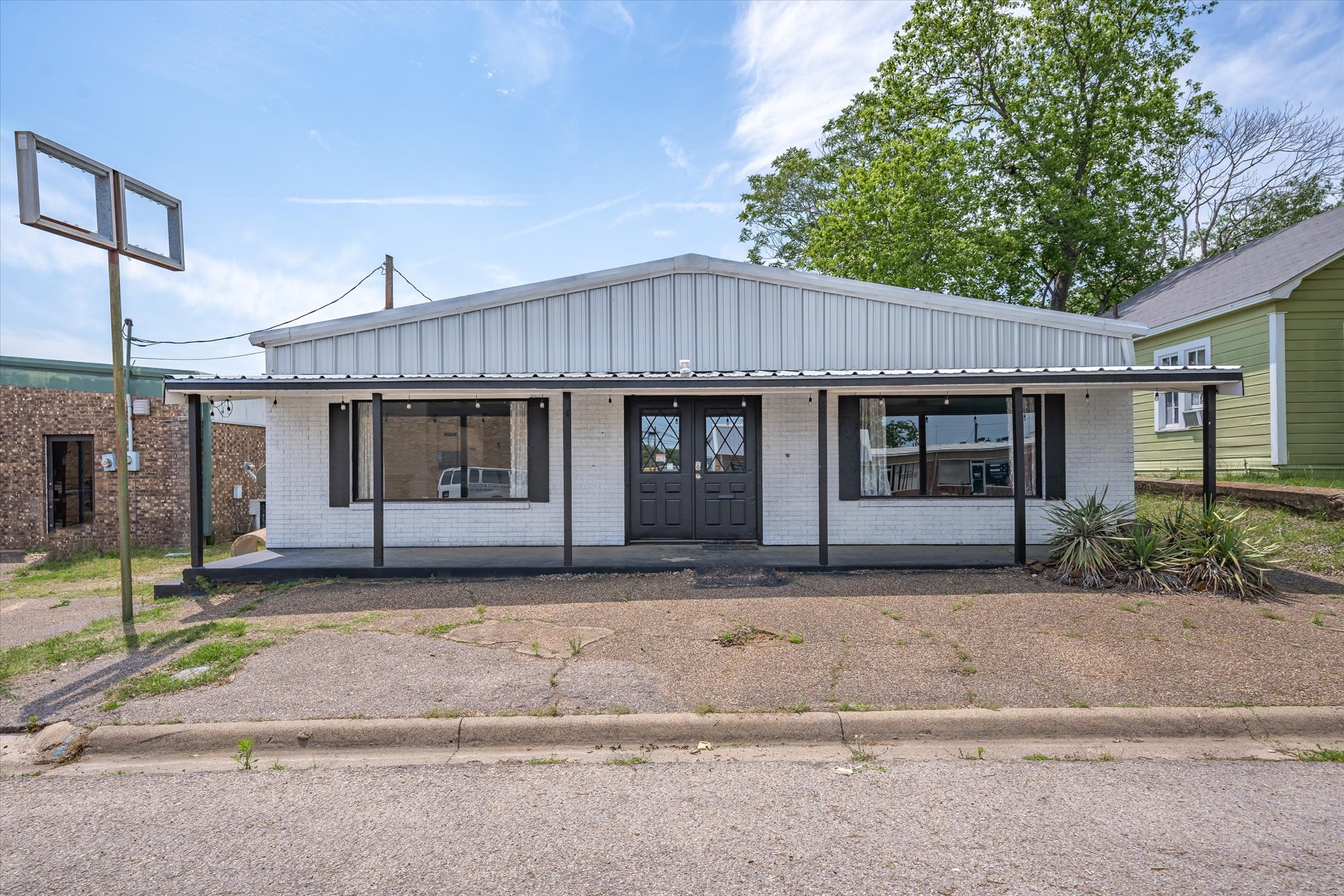 203 N Spring Street