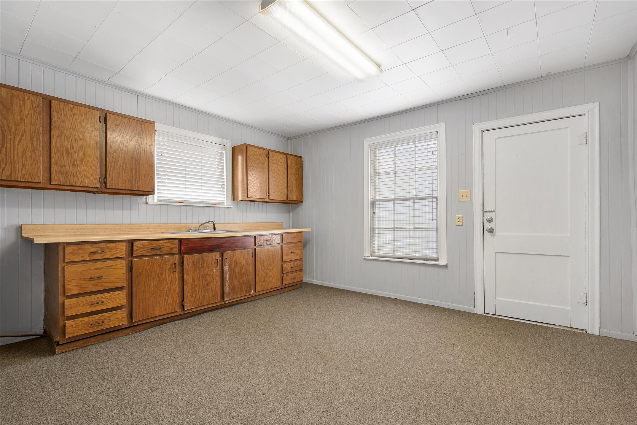 106 S College Street