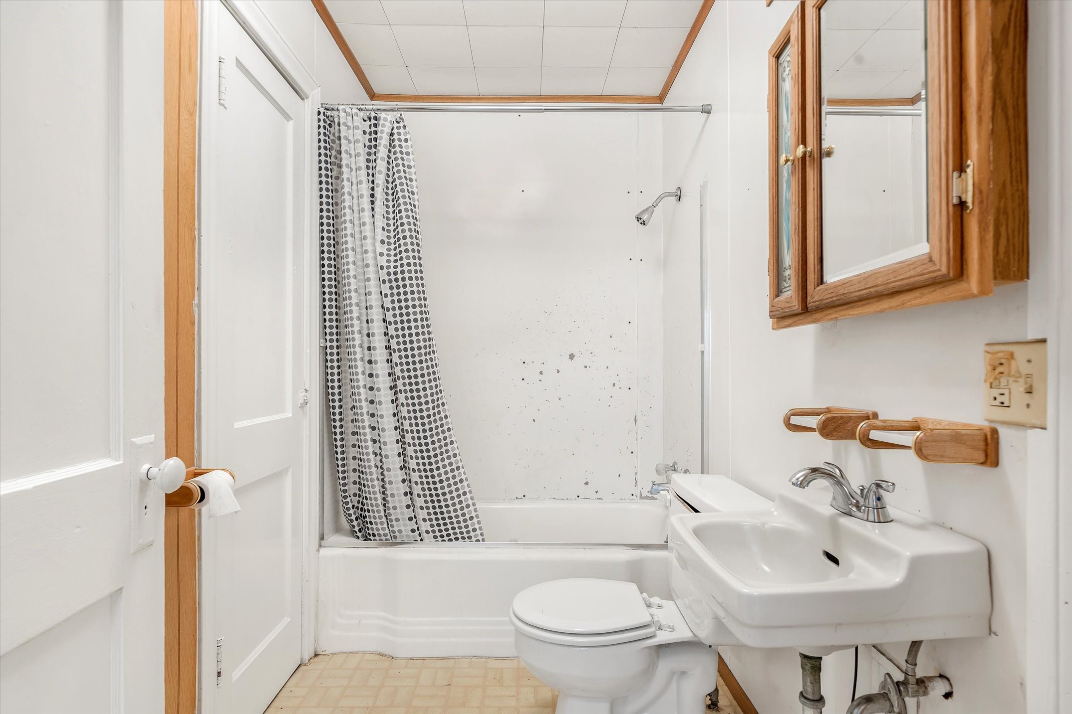 106 S College Street