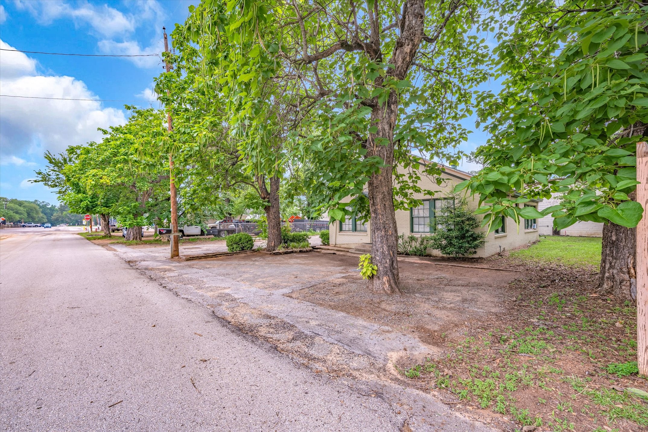 106 S College Street