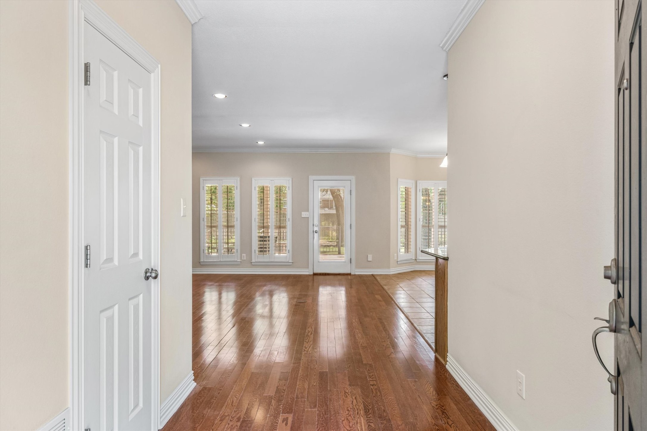 10 Cartwright Street