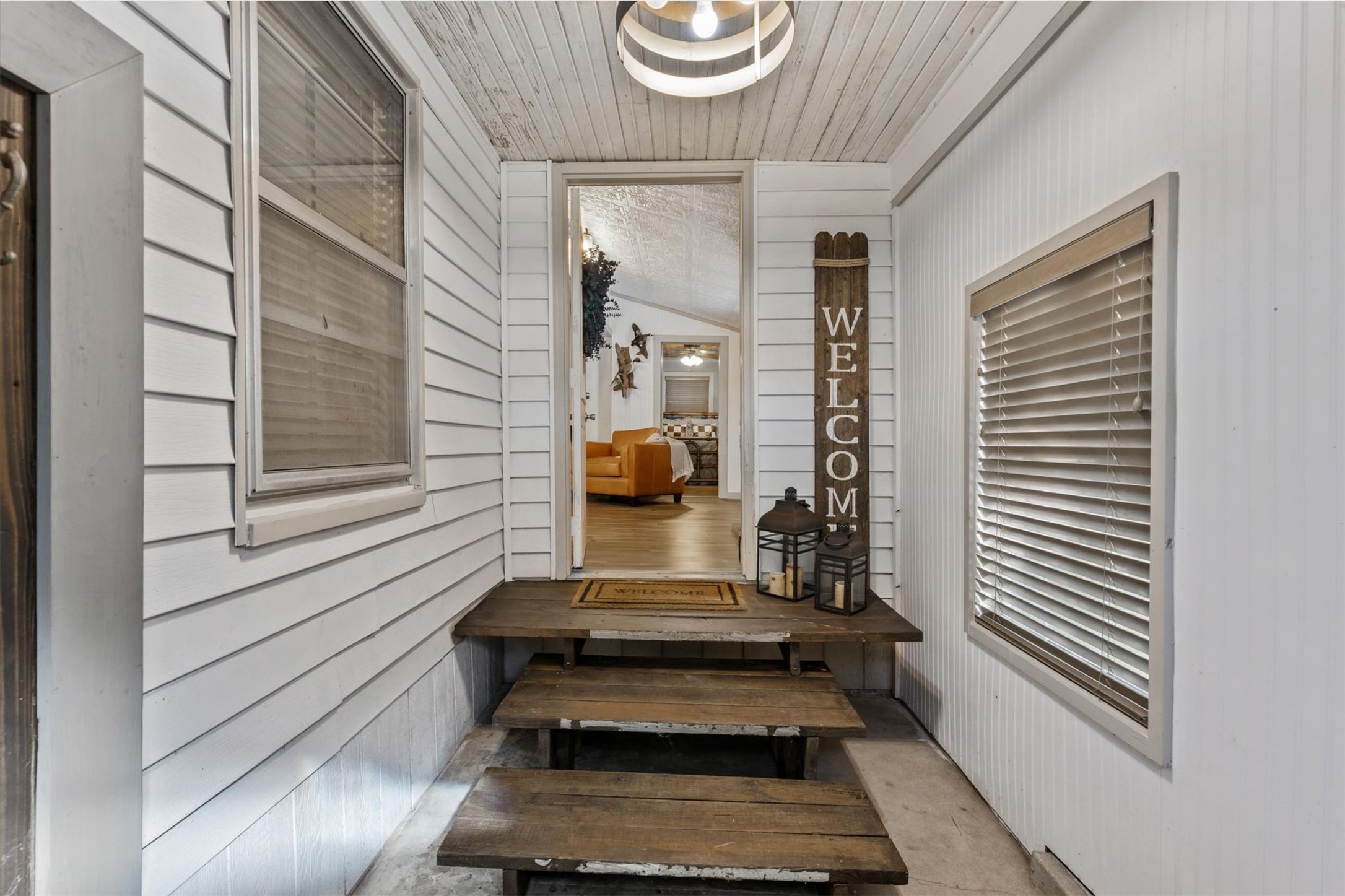 5686 County Road 323